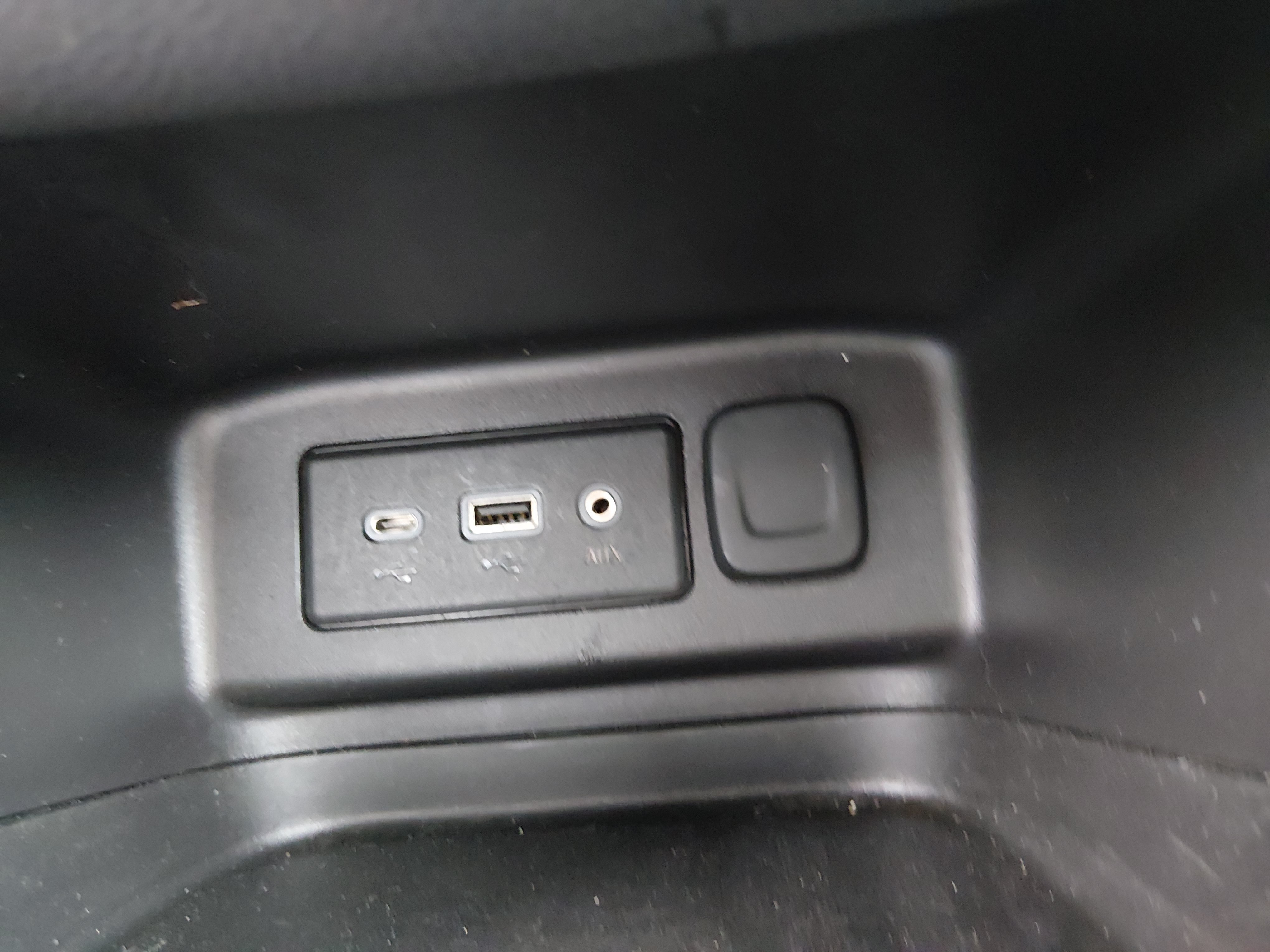 2024 Chevrolet Equinox LT - Photo 16