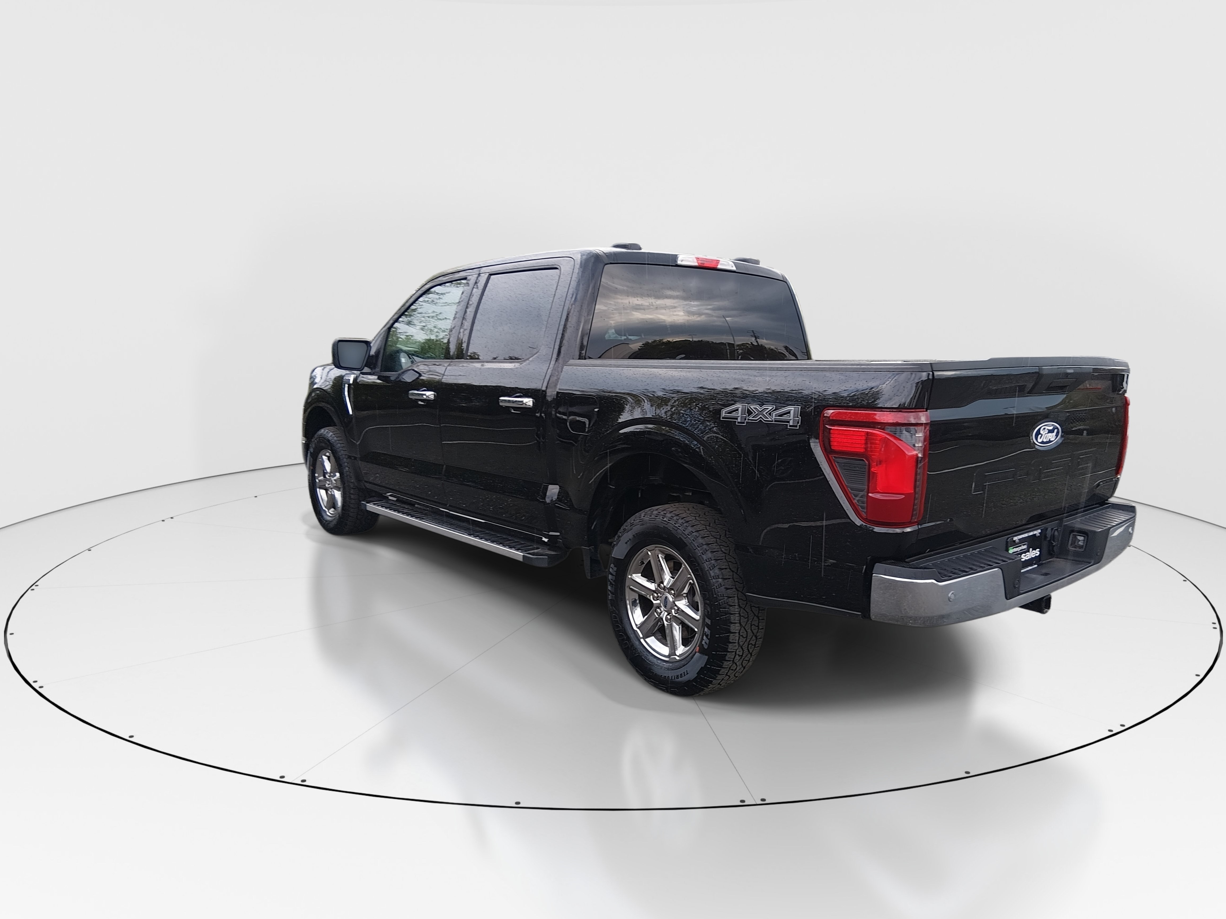 2025 Ford F-150 XLT - Photo 5