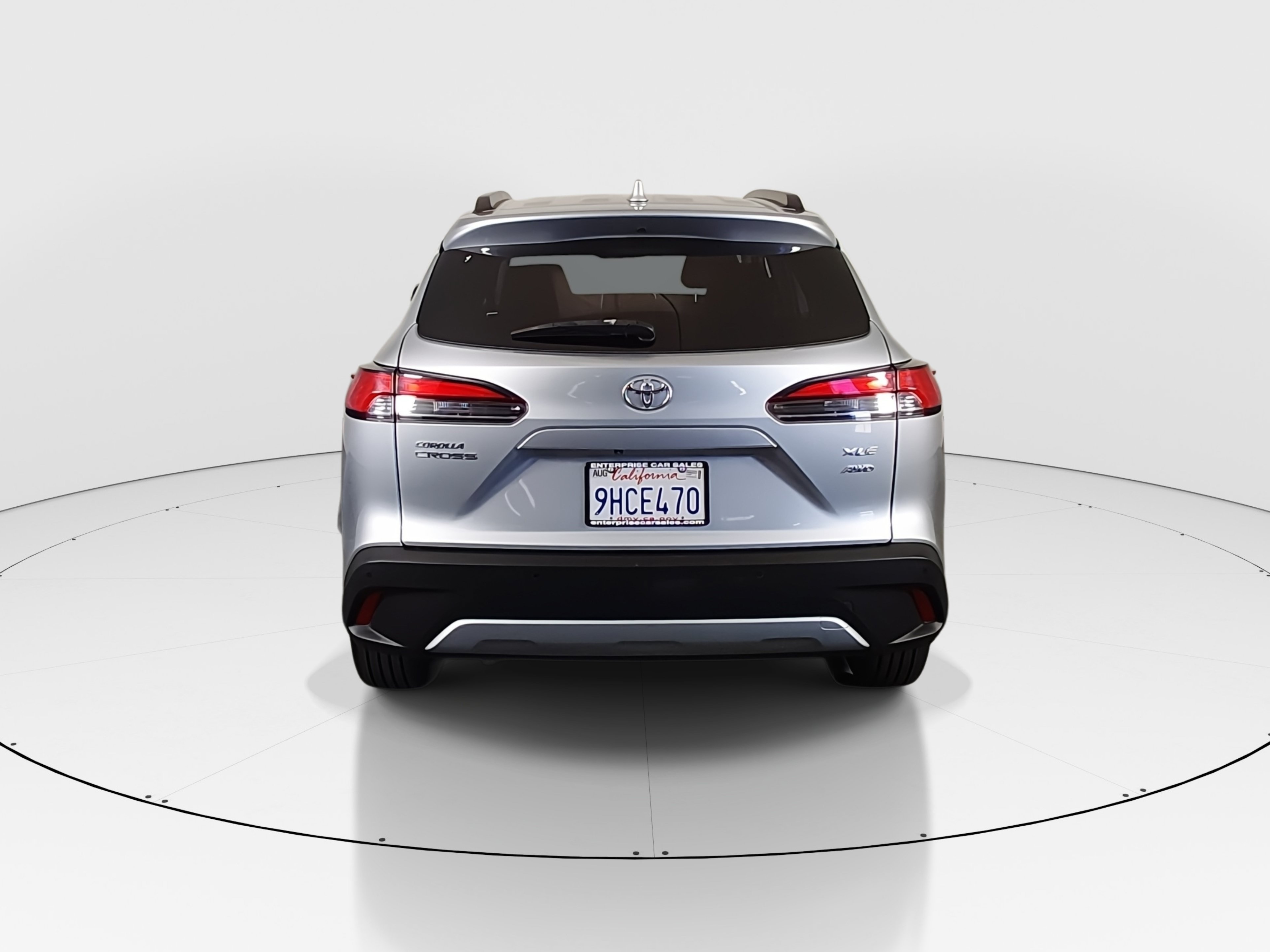 2023 Toyota Corolla Cross XLE - Photo 6