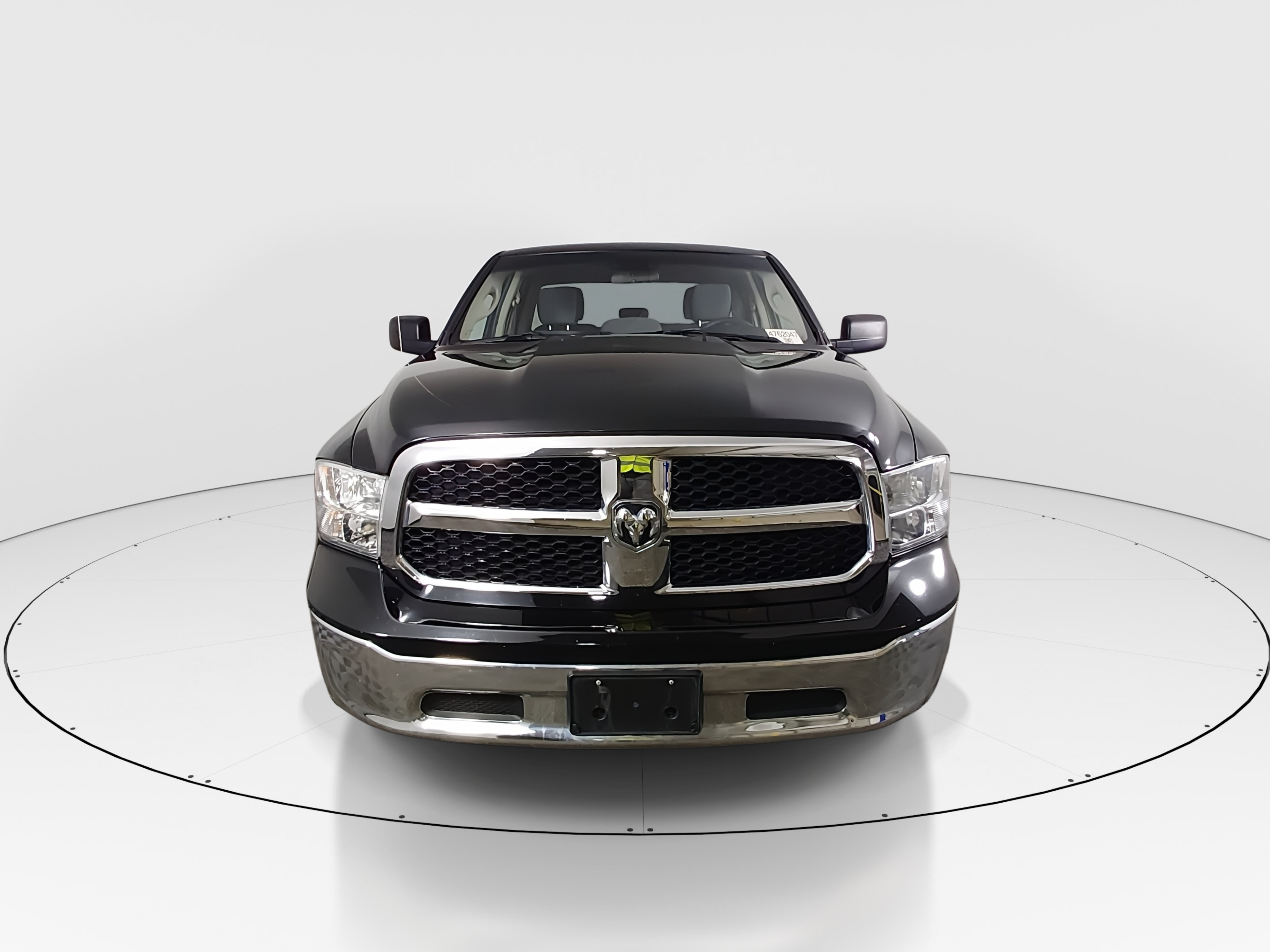 2024 RAM Ram 1500 Classic SLT - Photo 2