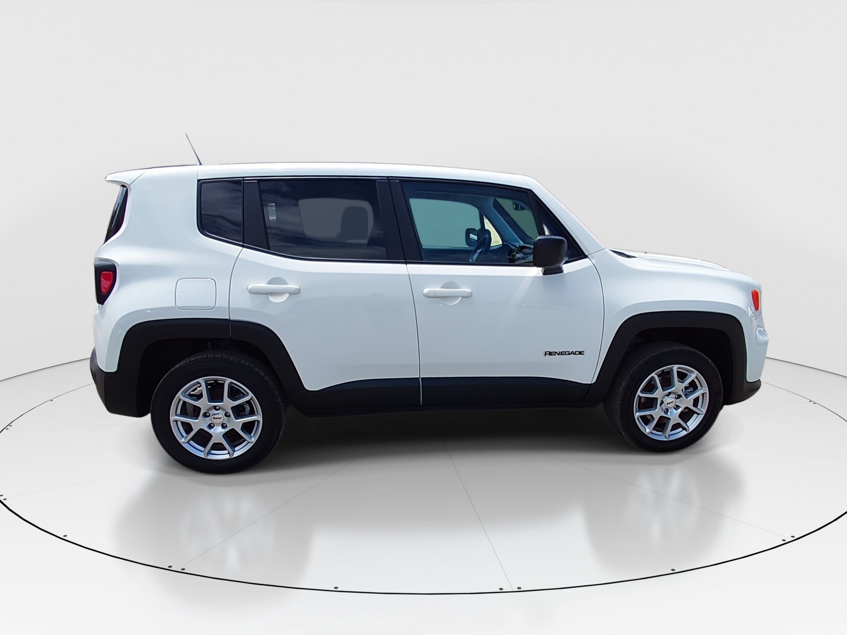2023 Jeep Renegade Latitude - Photo 8