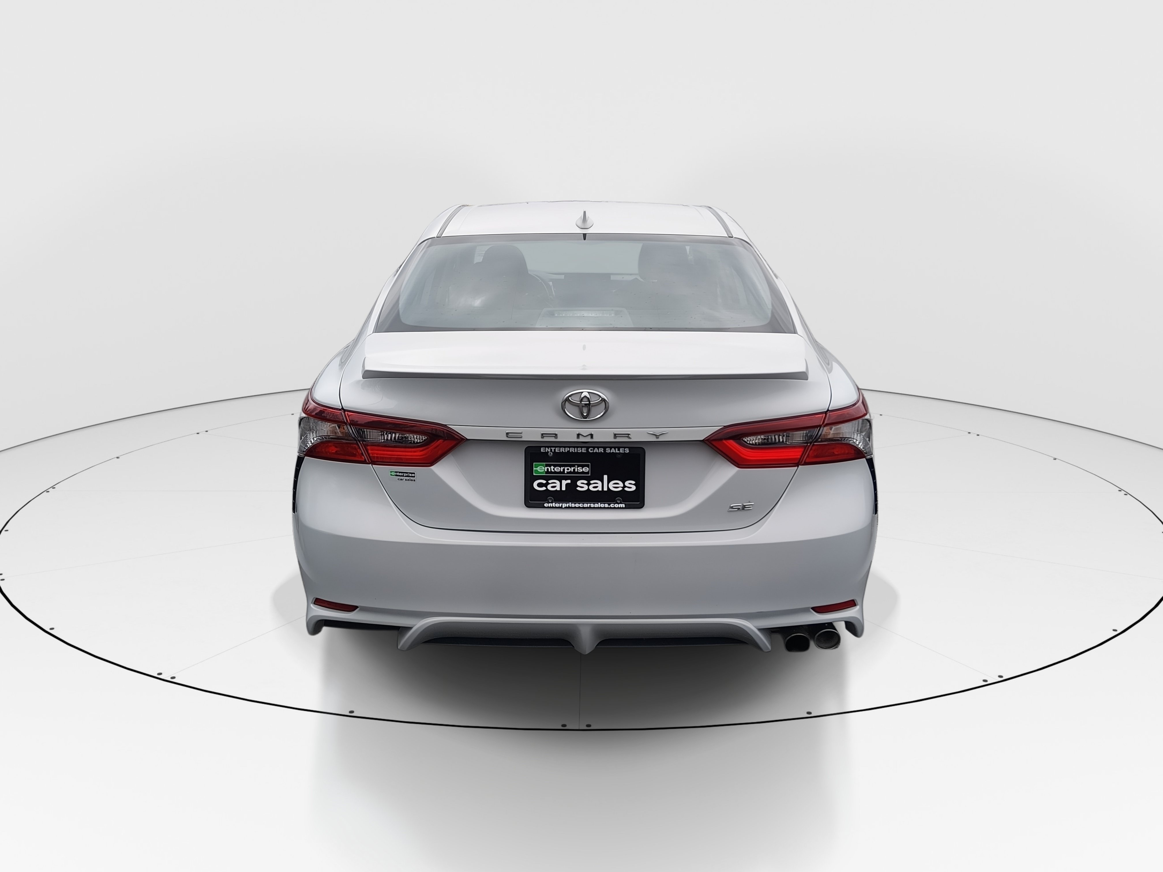2024 Toyota Camry SE - Photo 6