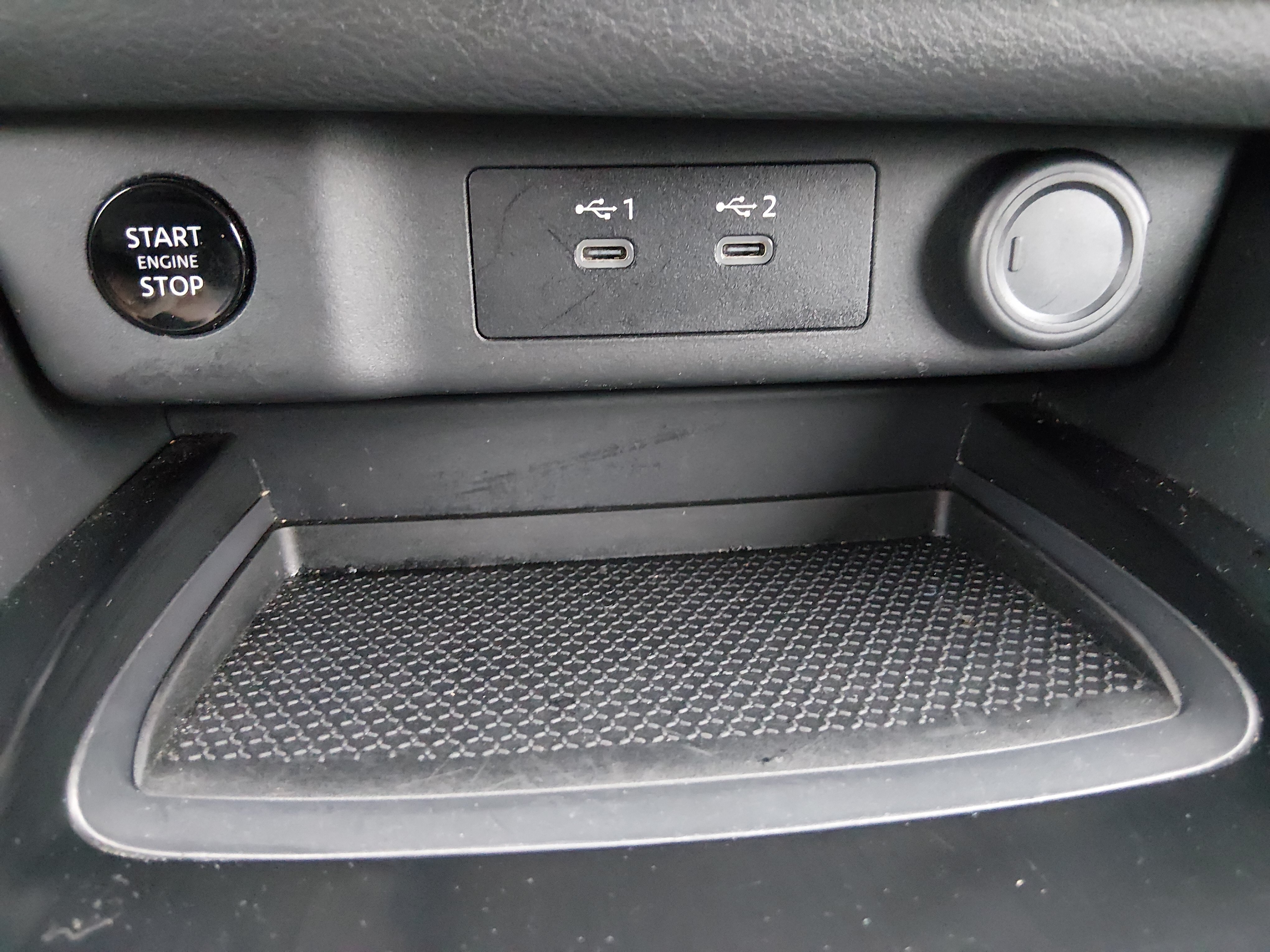 2026 Nissan Rogue SV - Photo 17