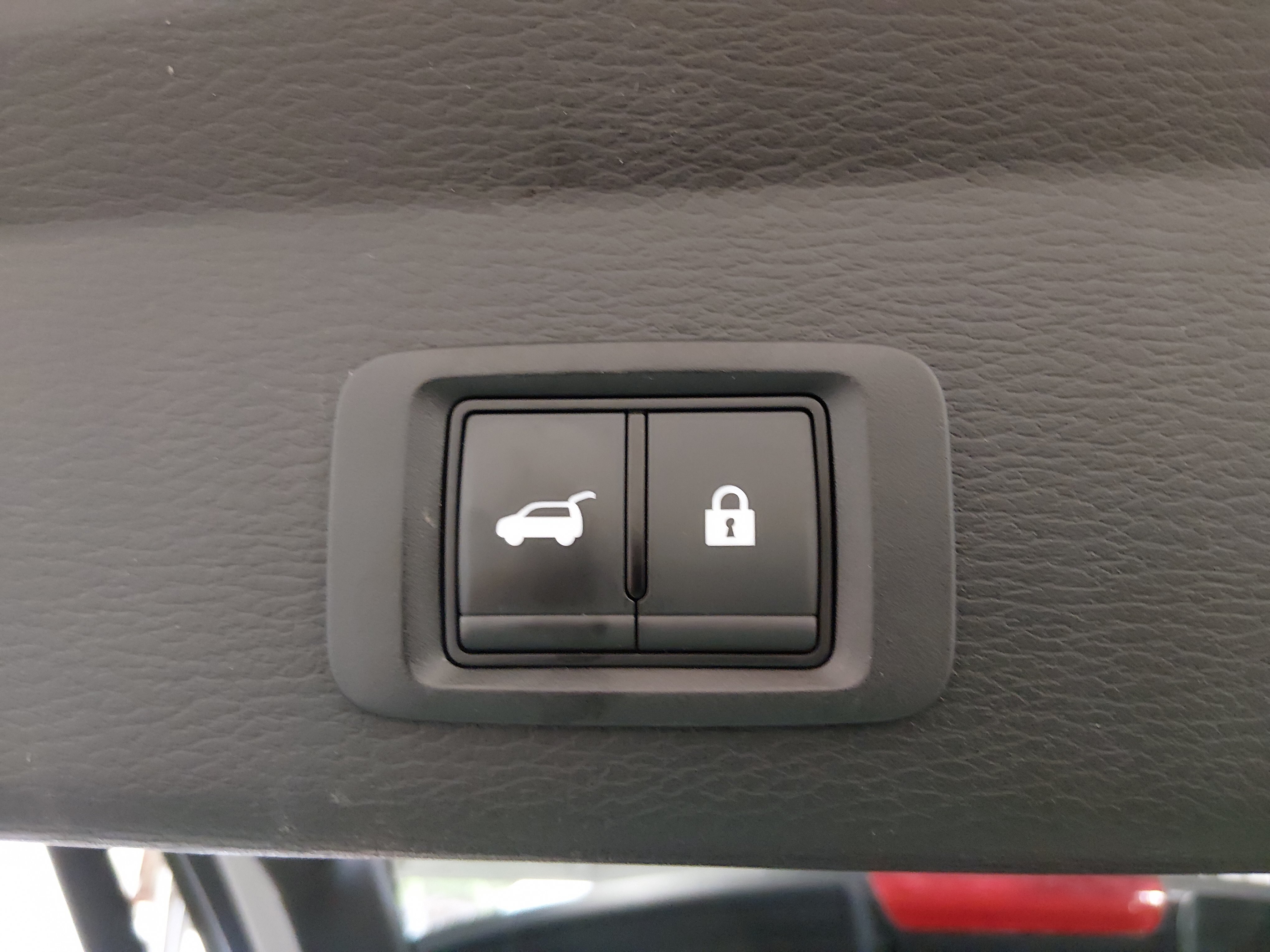 2025 Mitsubishi Outlander SE - Photo 20