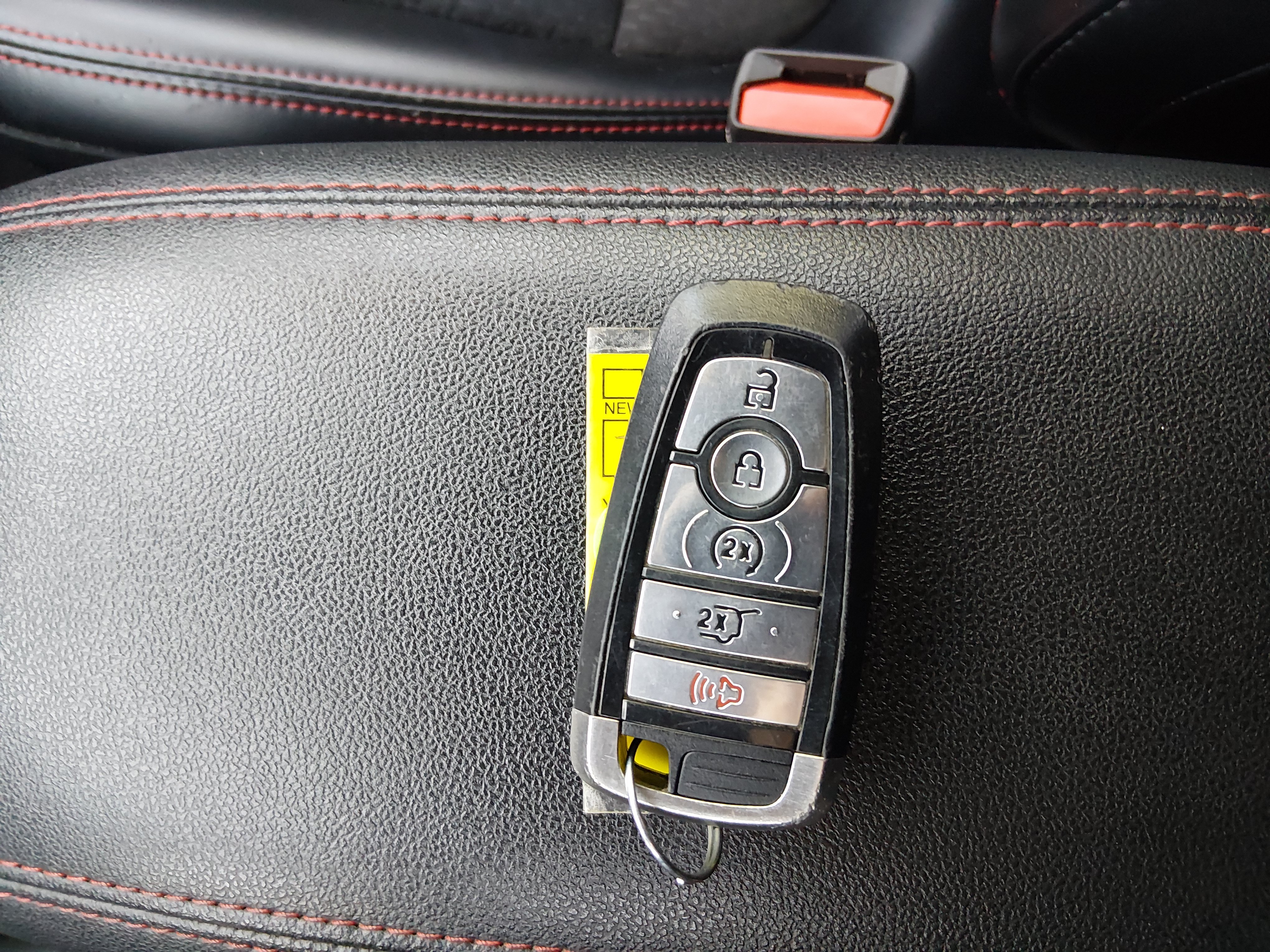 2024 Ford Escape ST-Line - Photo 15