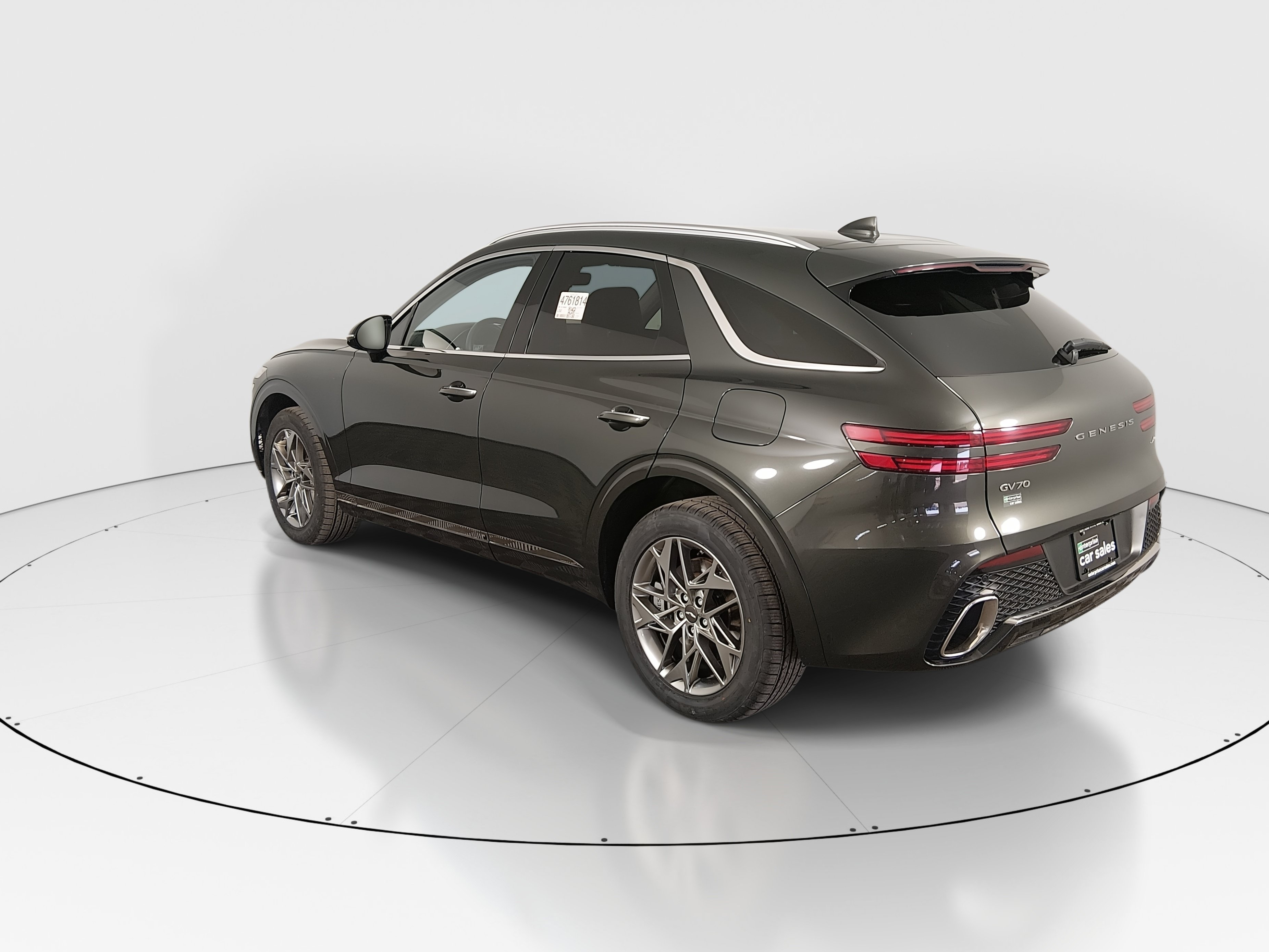 2025 GENESIS GV70 Standard - Photo 5