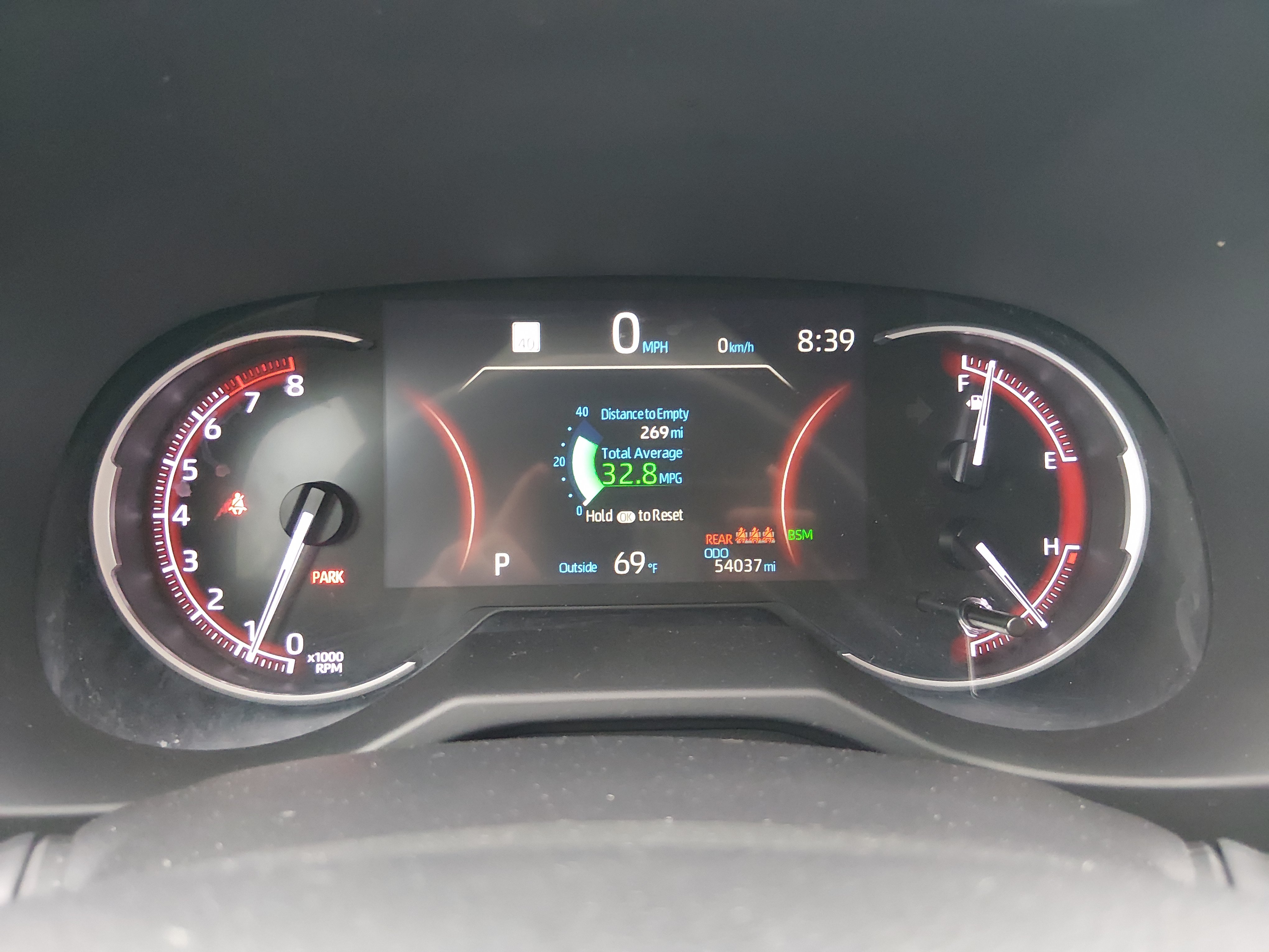 2024 Toyota RAV4 XLE - Photo 14