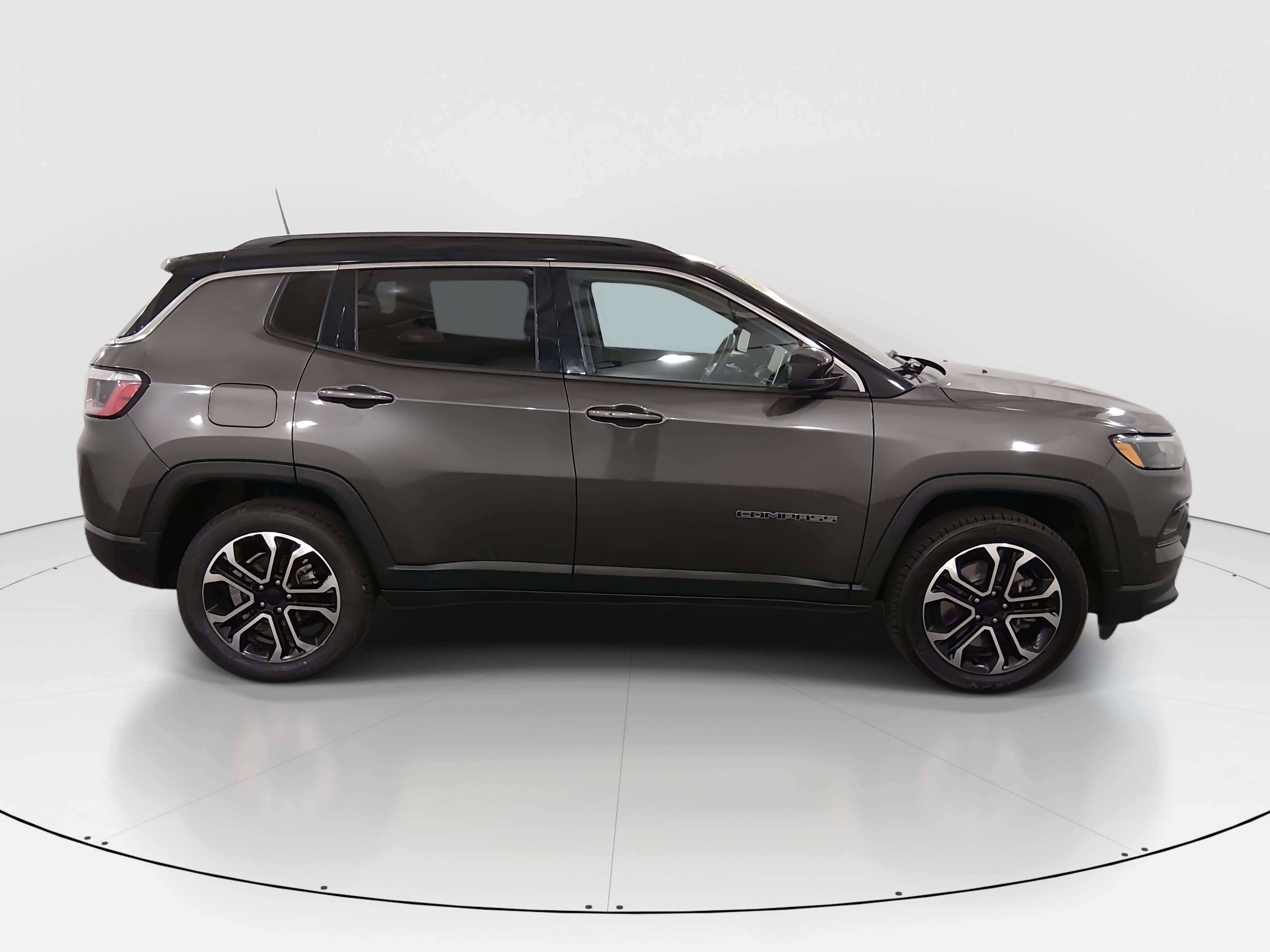 2023 Jeep Compass Limited - Photo 8