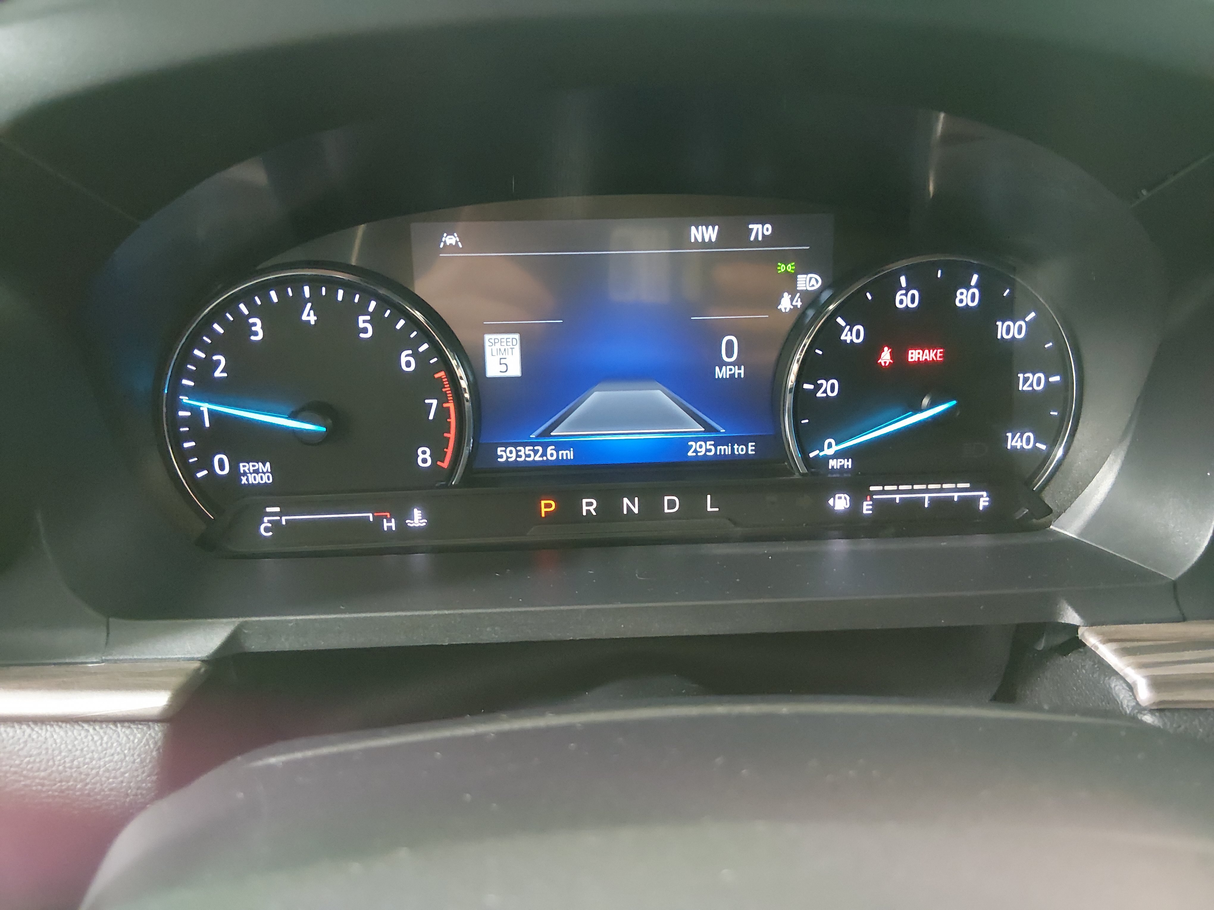 2023 Ford Explorer Limited - Photo 14