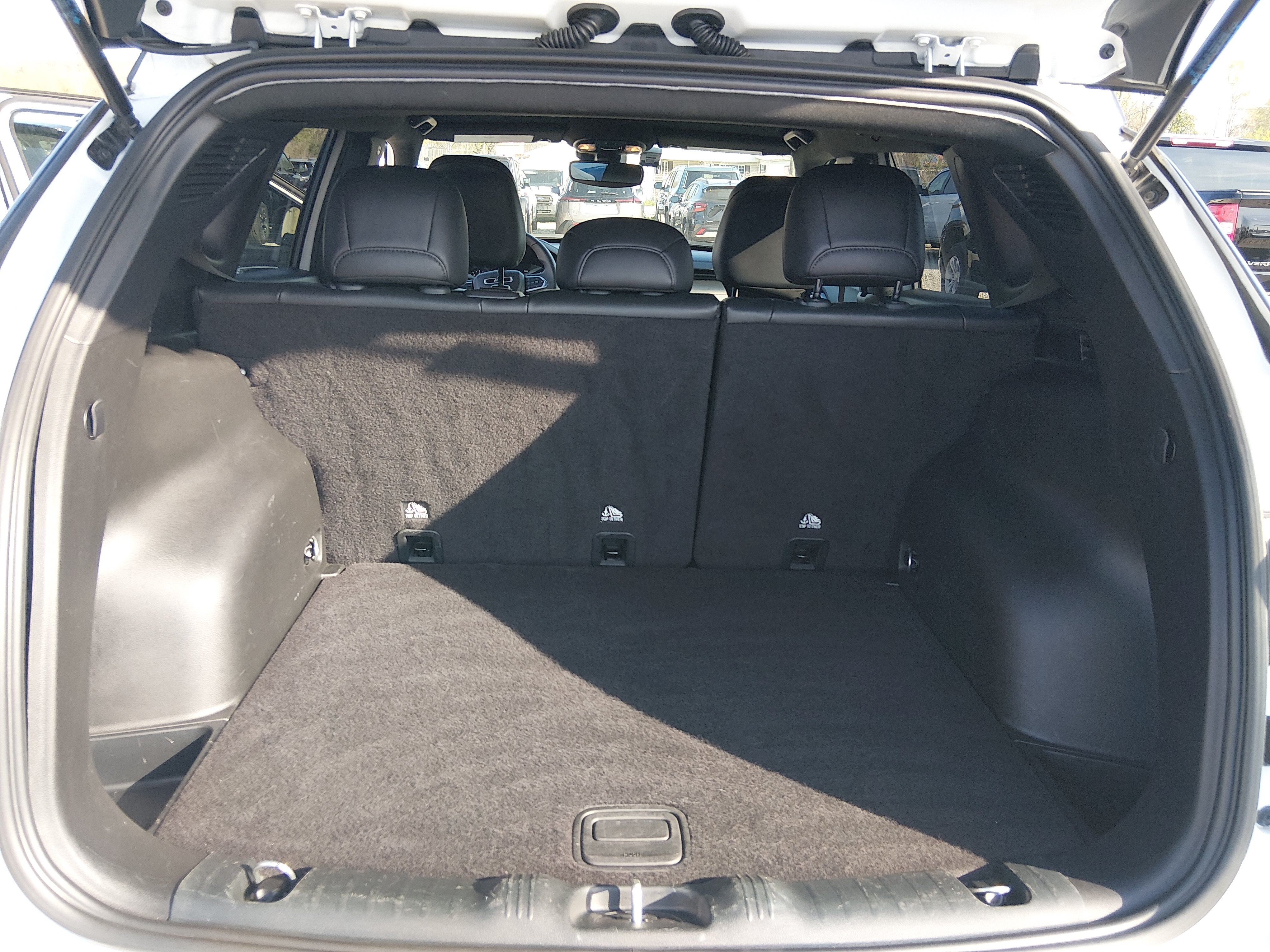 2024 Jeep Compass Trailhawk - Photo 11
