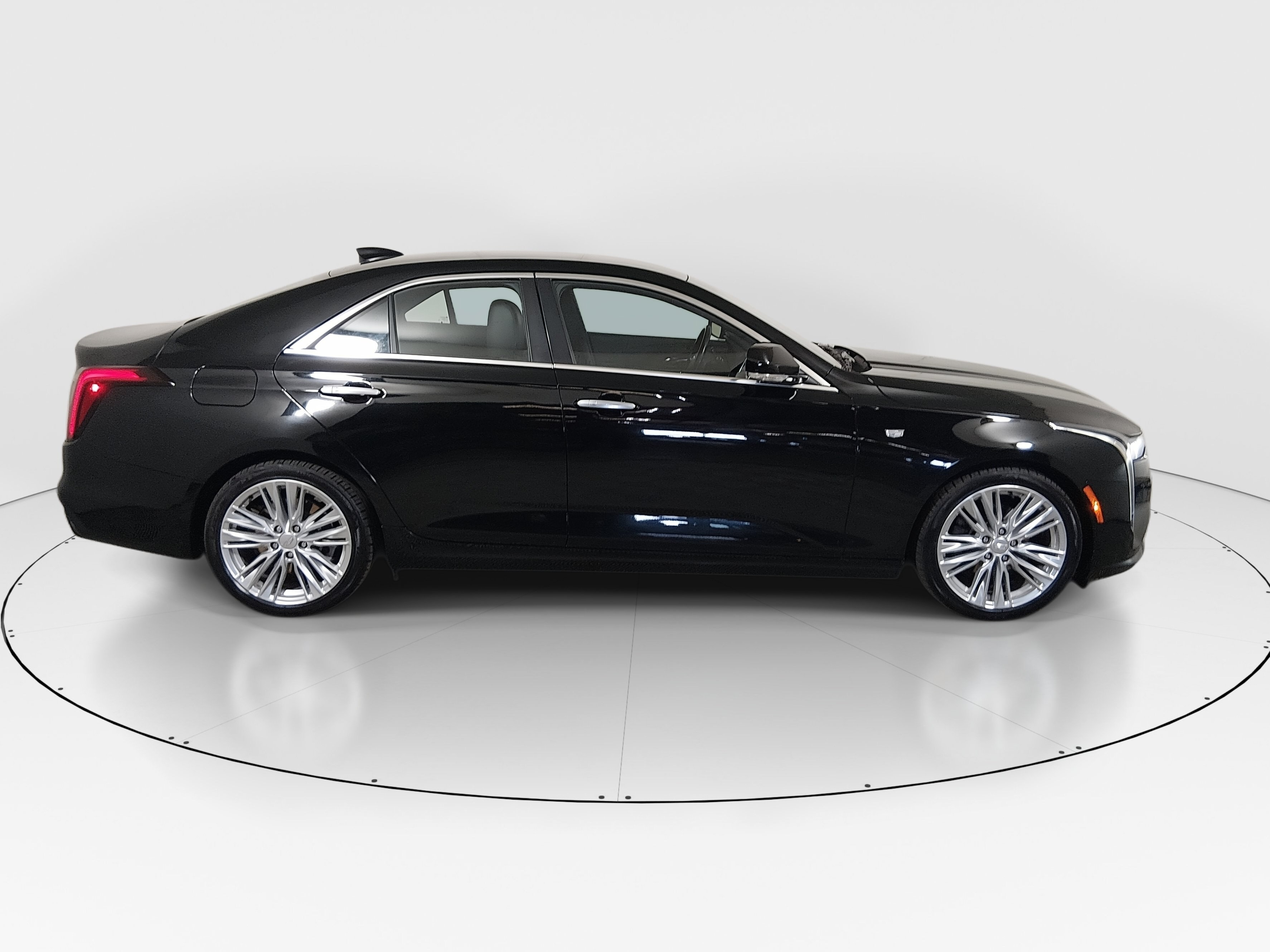 2024 Cadillac CT4 Premium Luxury - Photo 8