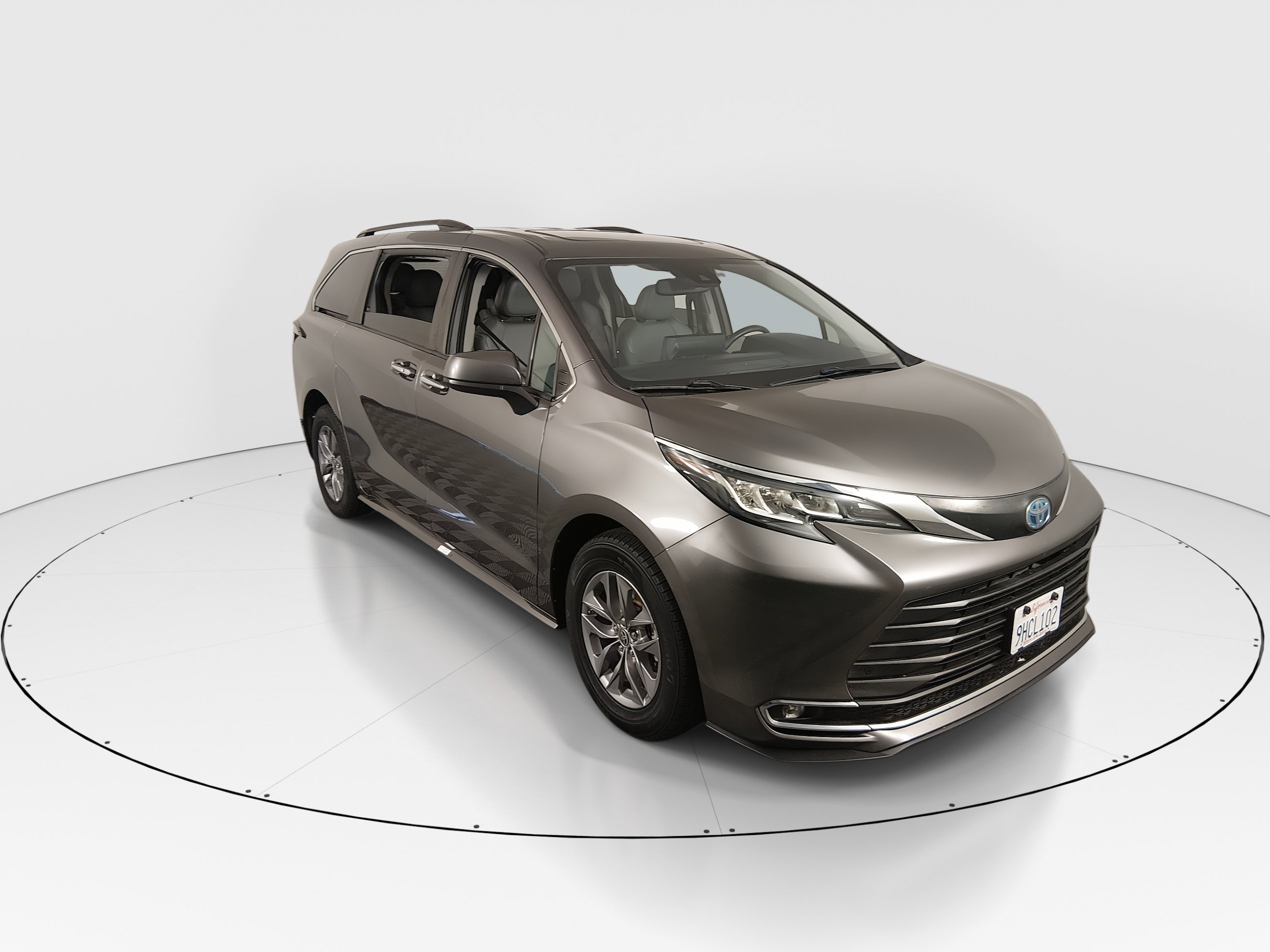 2023 Toyota Sienna