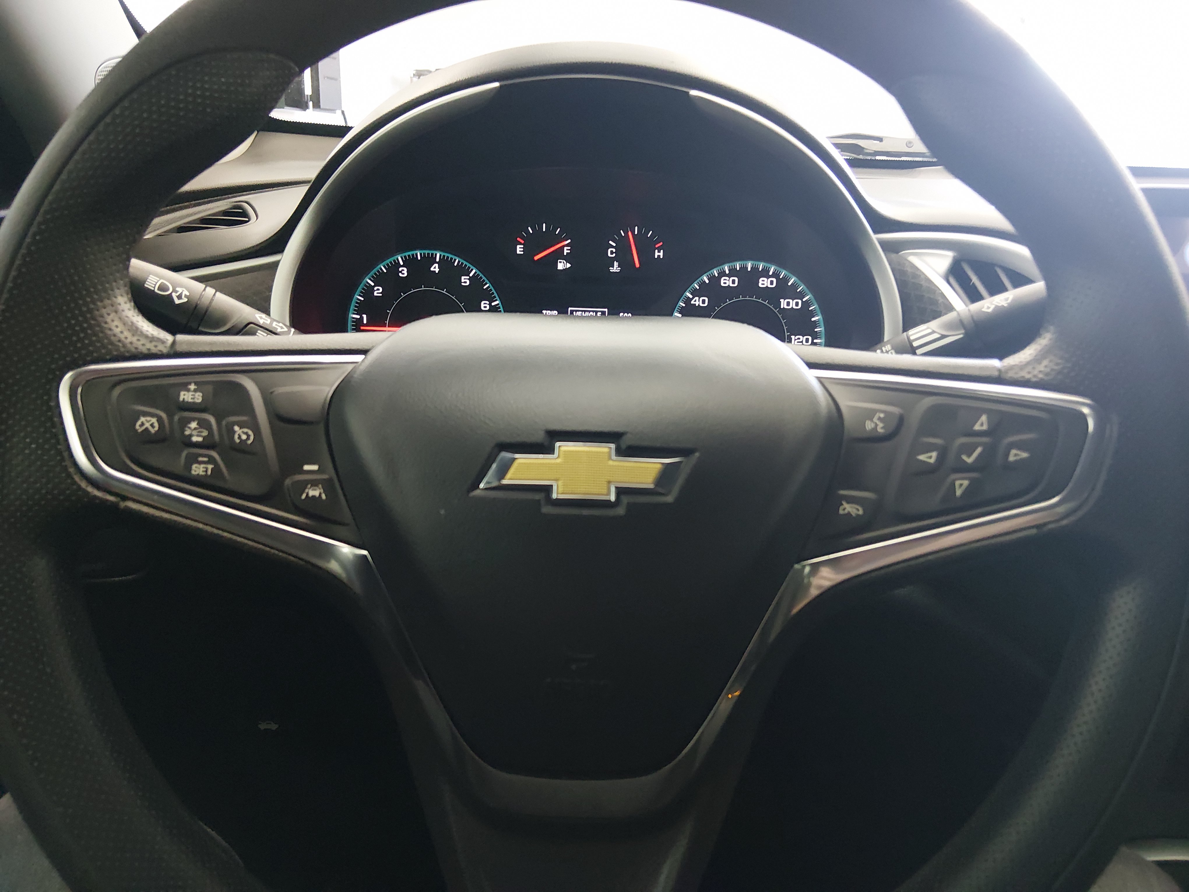 2024 Chevrolet Malibu 1LT - Photo 12