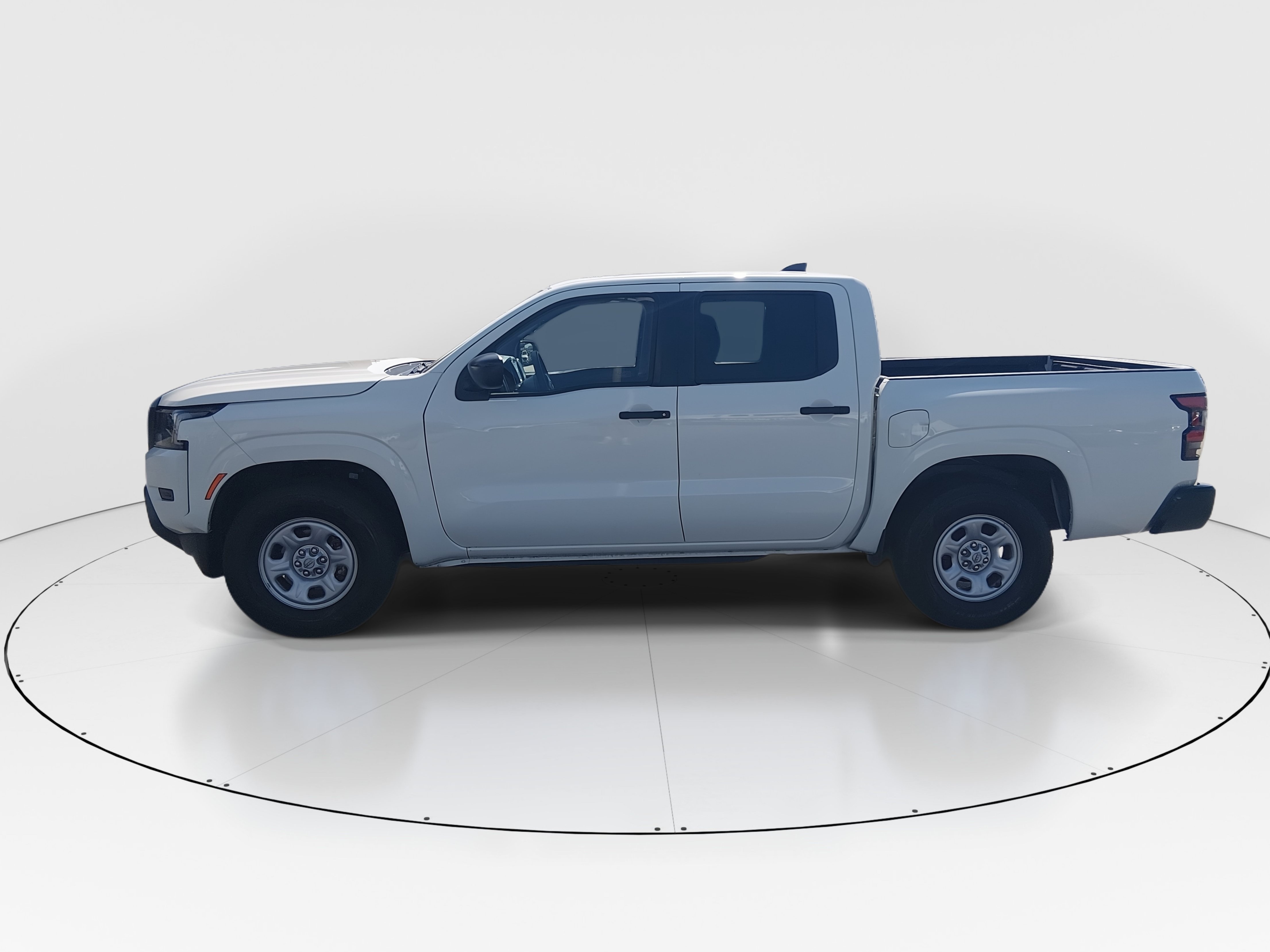 2024 Nissan Frontier 4