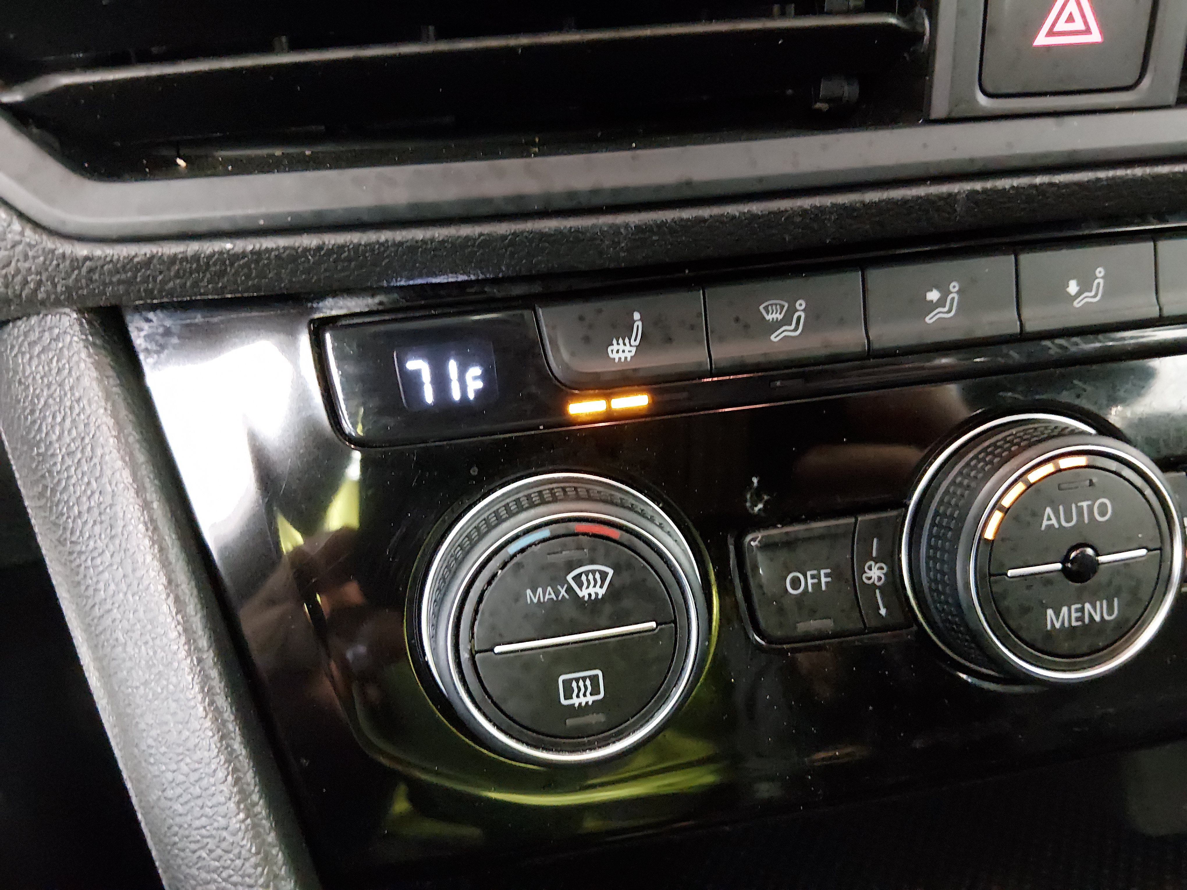 2024 Volkswagen Jetta SE - Photo 17