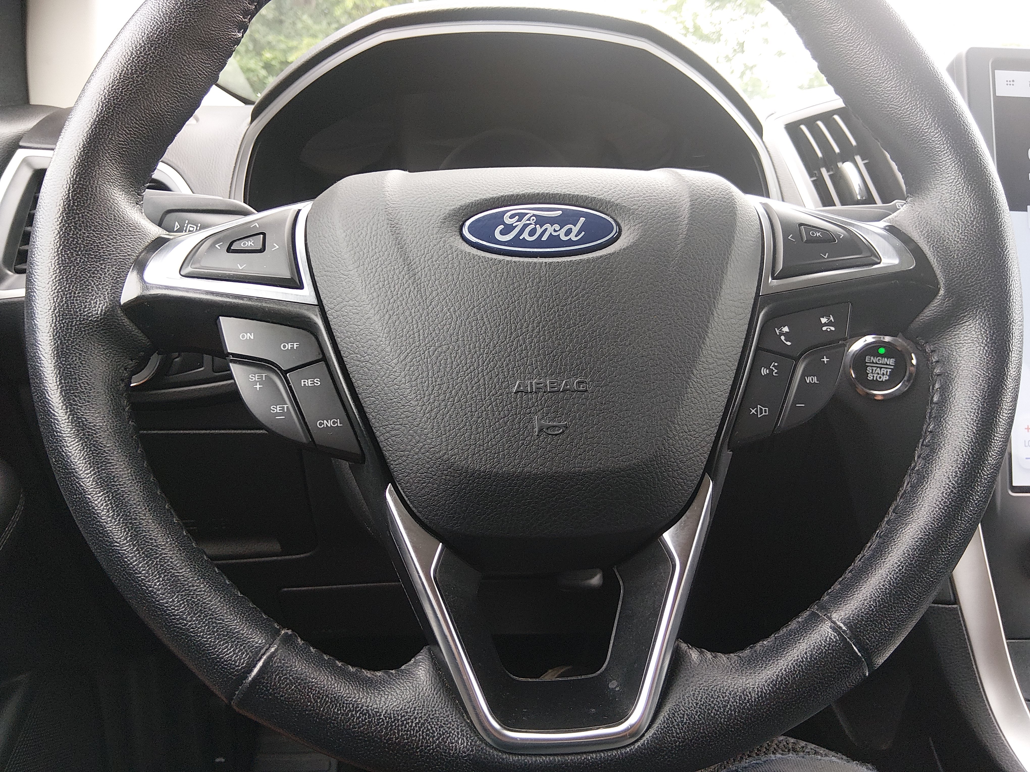 2024 Ford Edge SEL - Photo 12