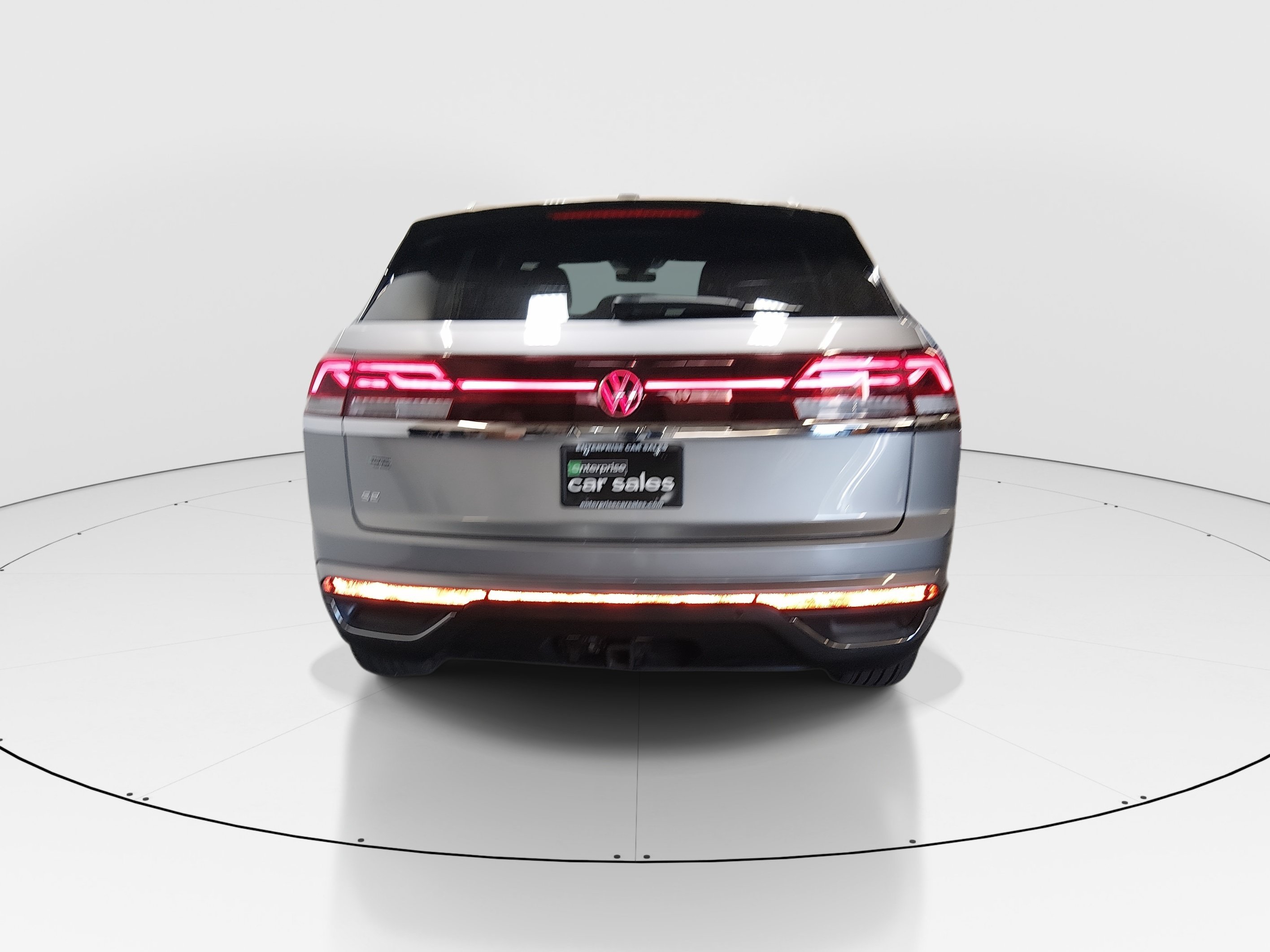 2025 Volkswagen Atlas Cross Sport SE w/Tech - Photo 6
