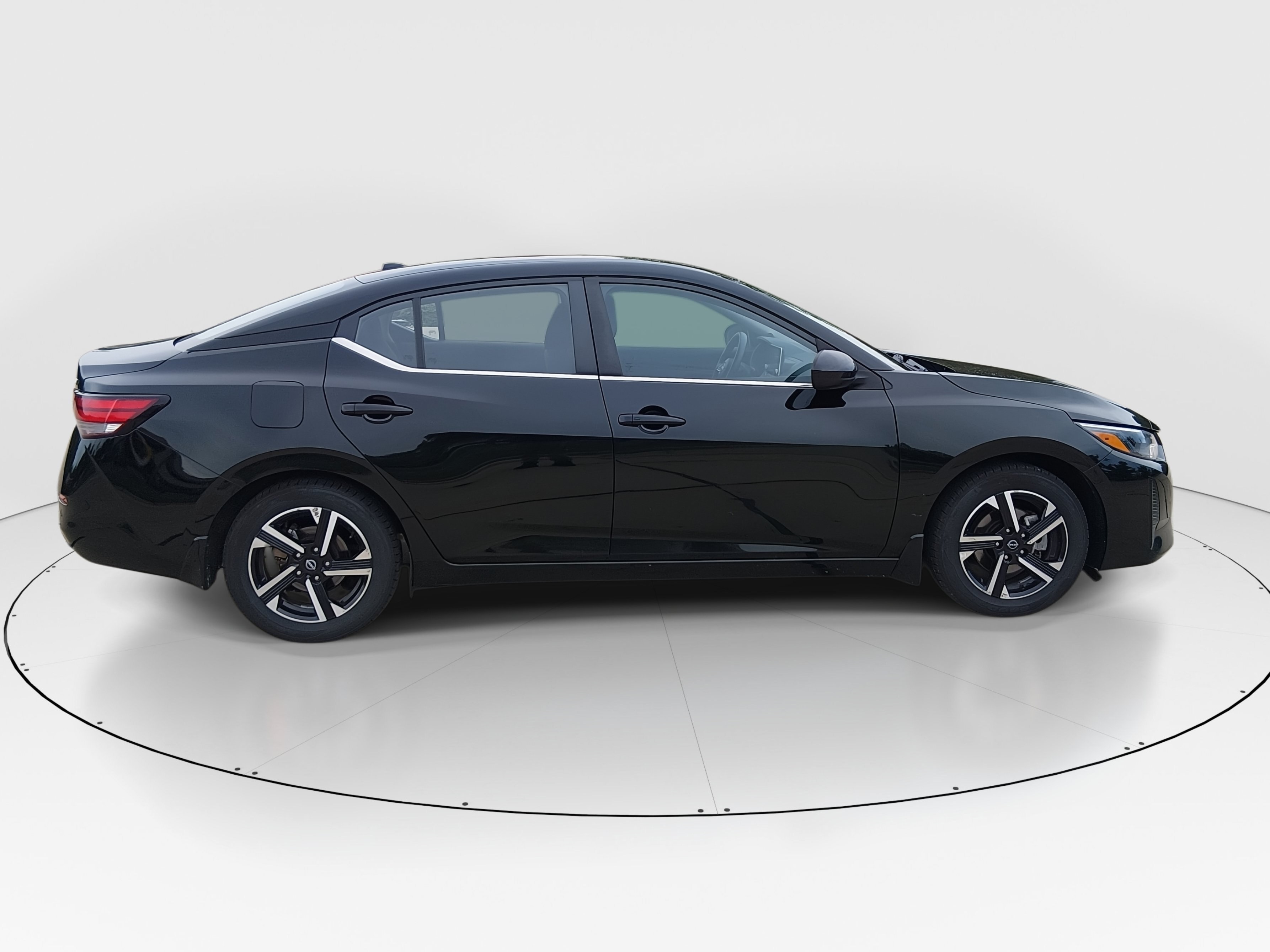 2024 Nissan Sentra SV - Photo 8