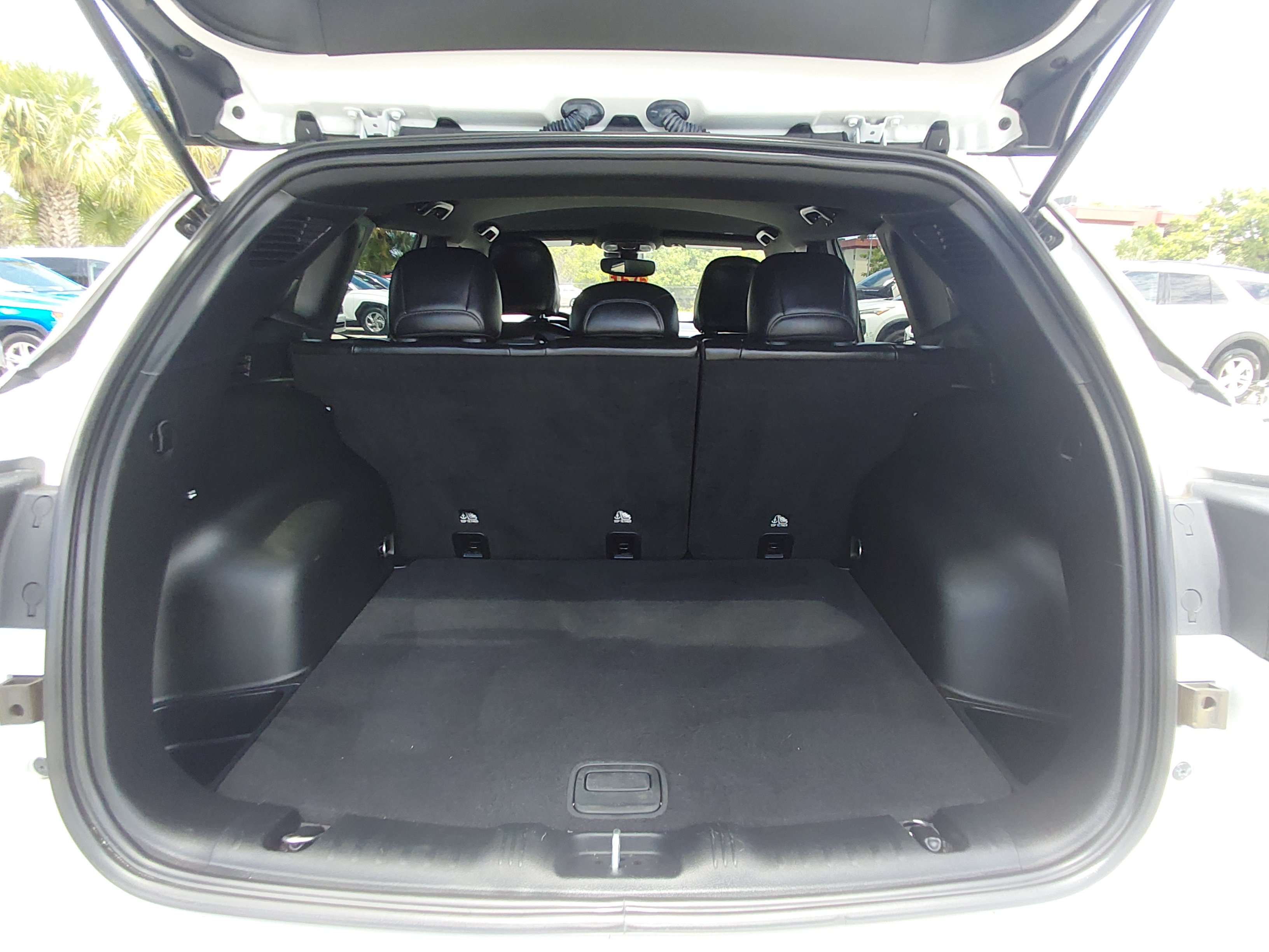 2023 Jeep Compass Limited - Photo 11