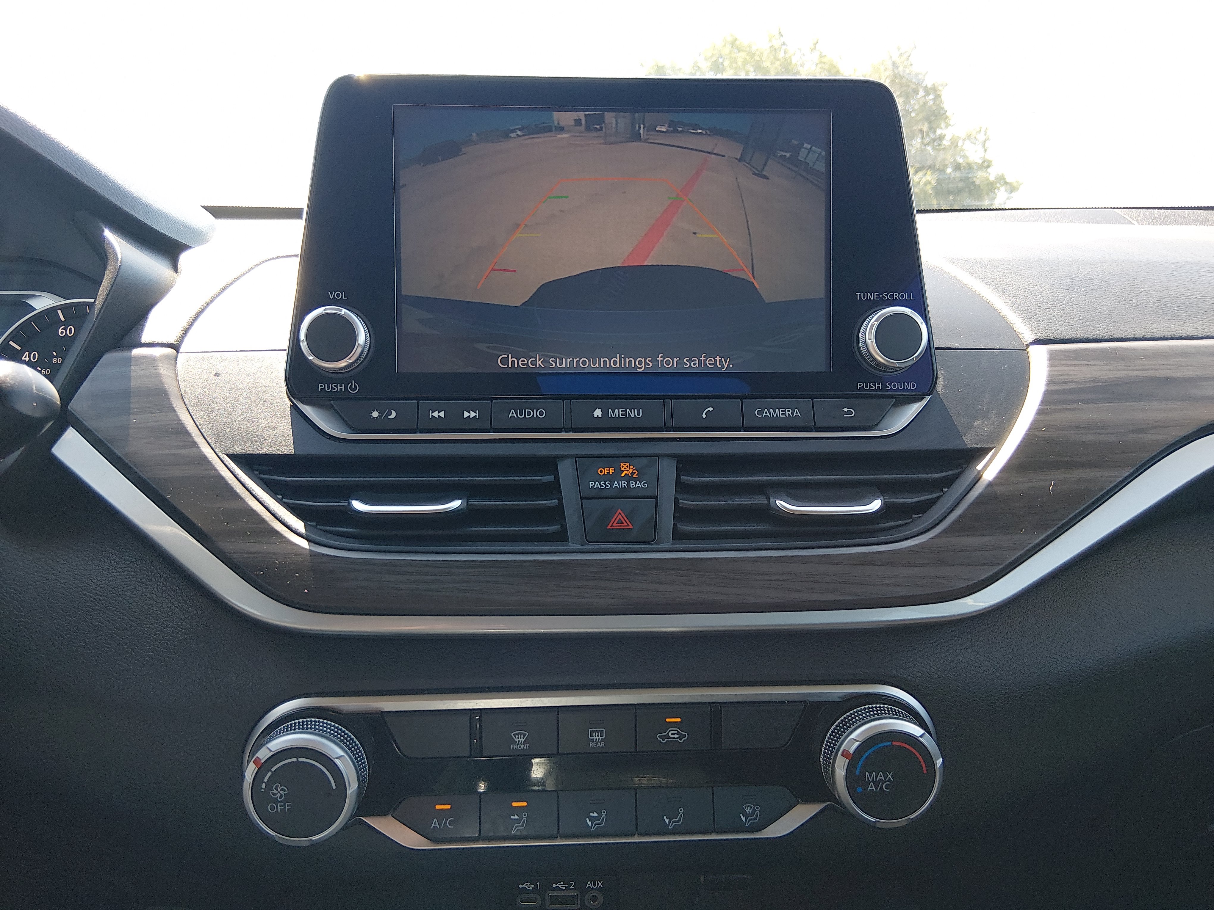 2025 Nissan Altima SV - Photo 16