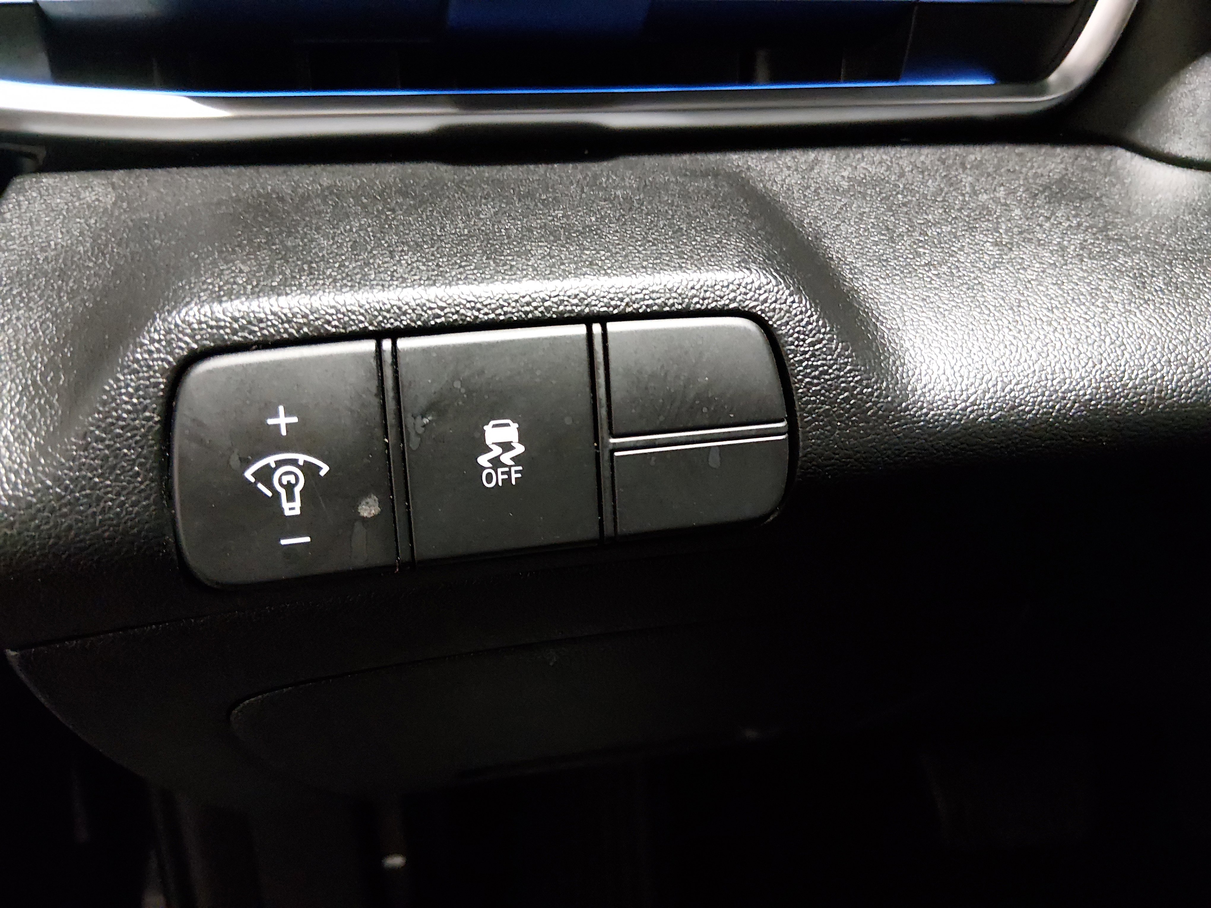 2025 Hyundai Elantra SEL - Photo 13