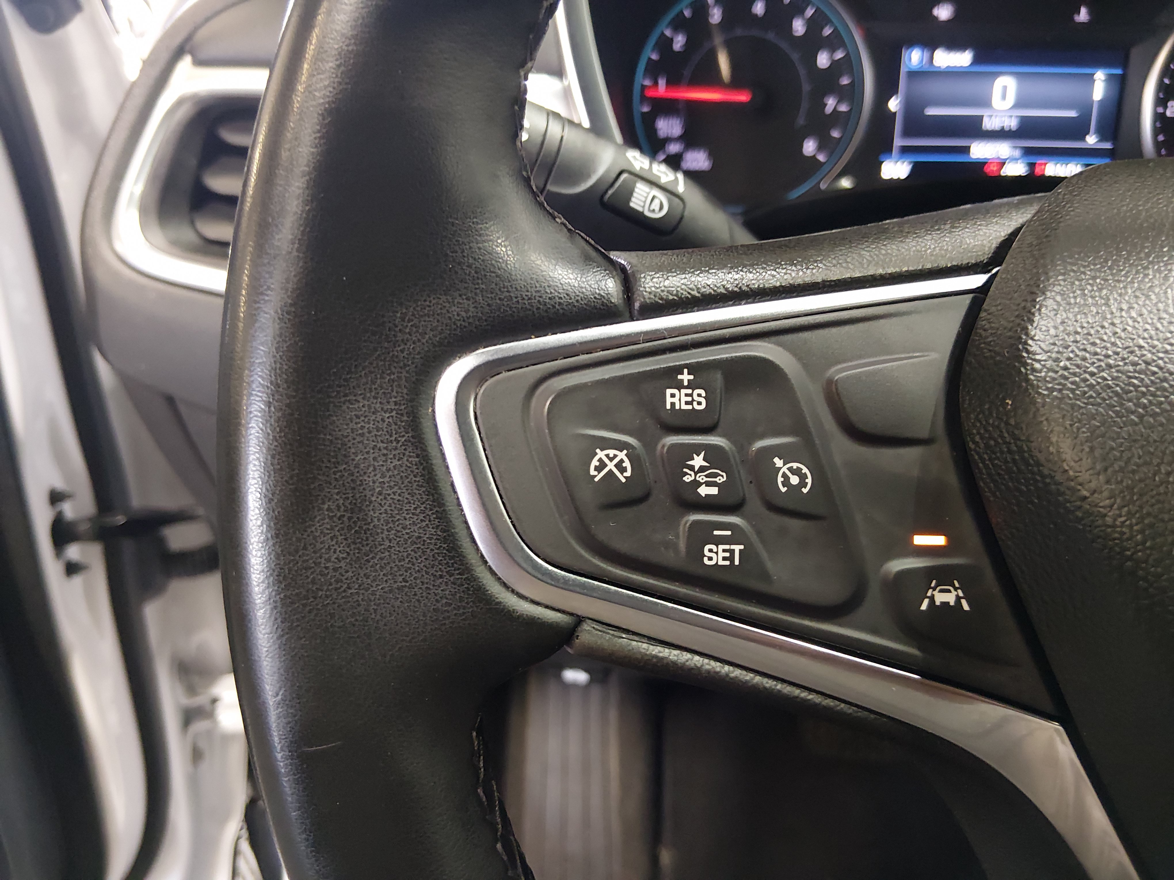 2024 Chevrolet Equinox LT - Photo 12