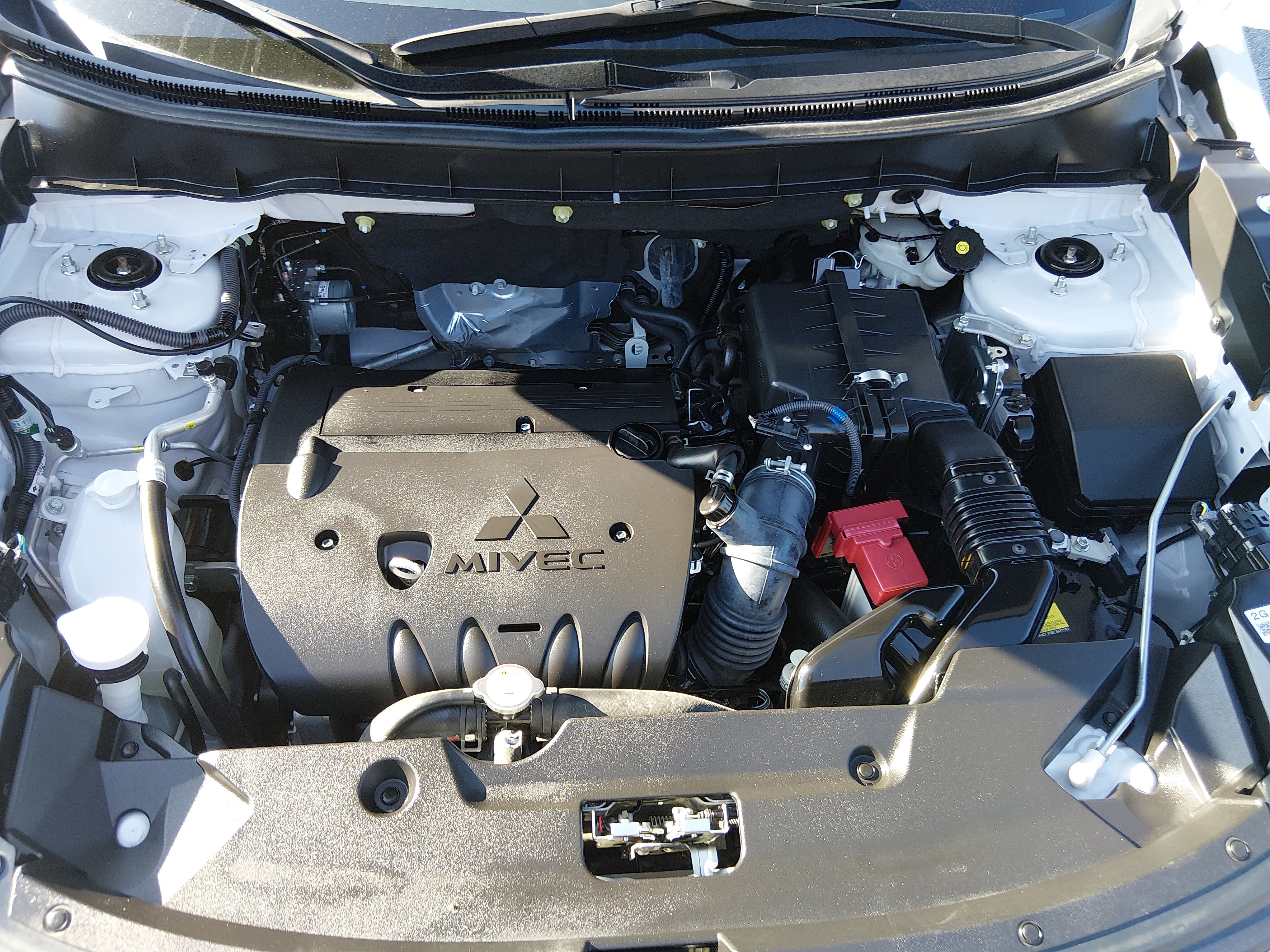 2024 Mitsubishi Outlander Sport ES - Photo 9