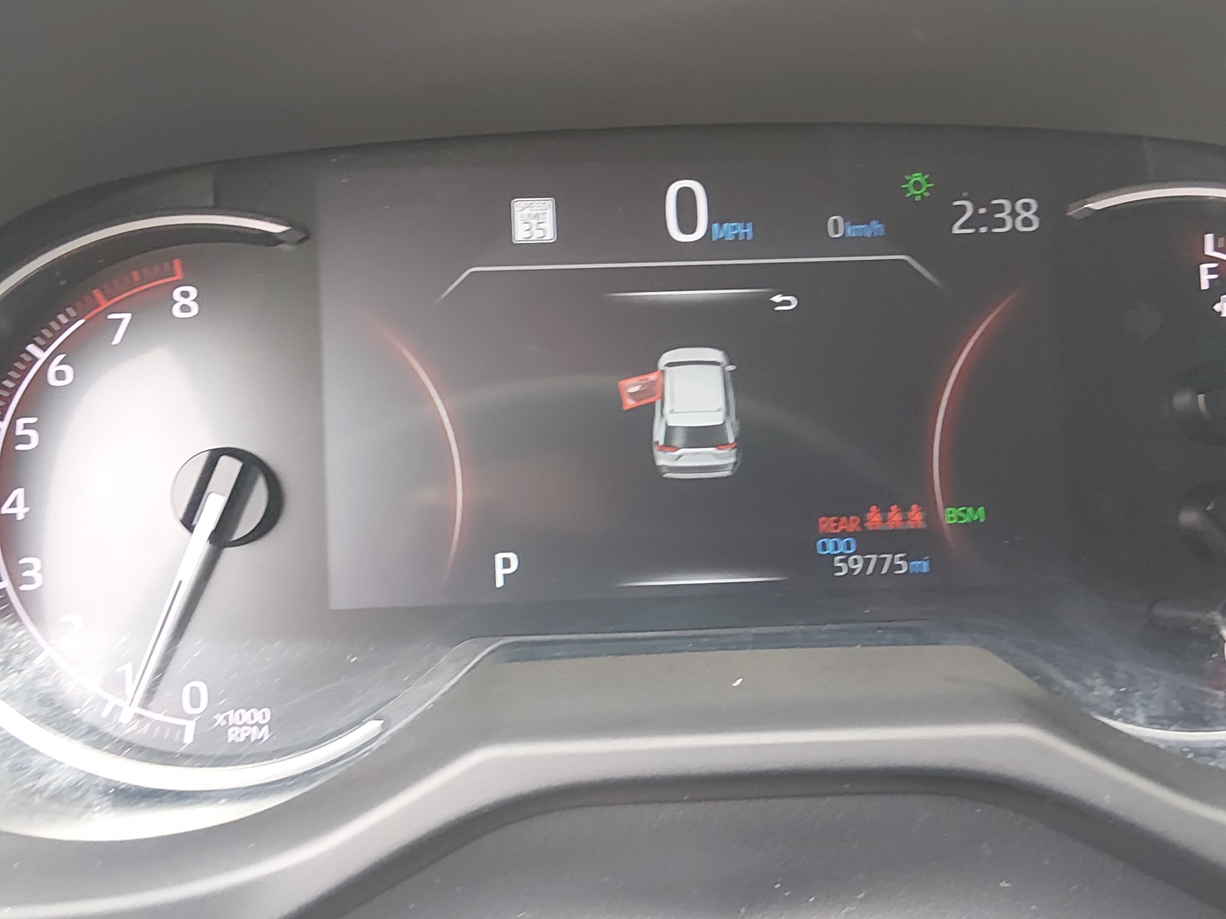 2024 Toyota RAV4 XLE - Photo 14