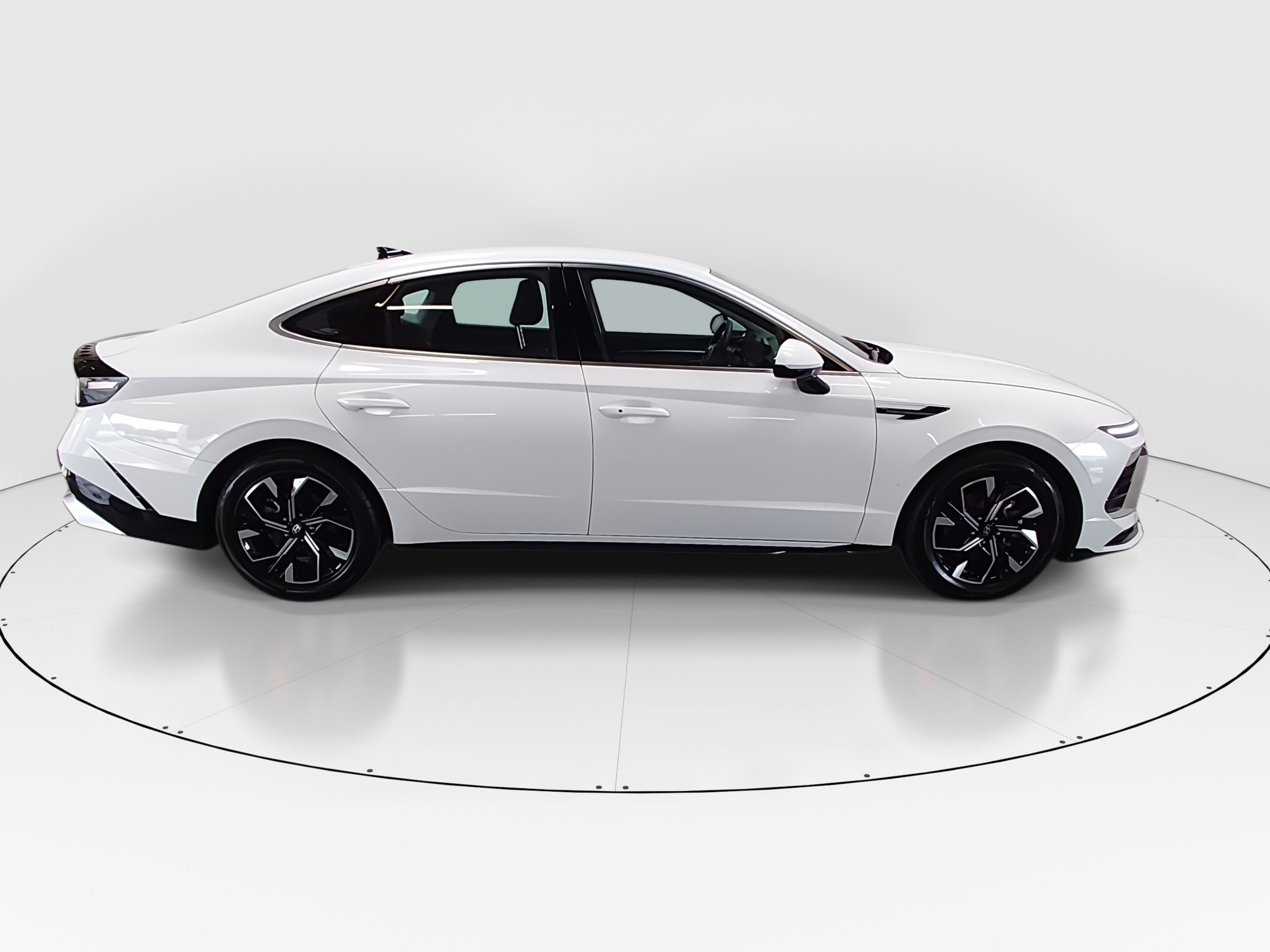 2024 Hyundai Sonata SEL - Photo 8