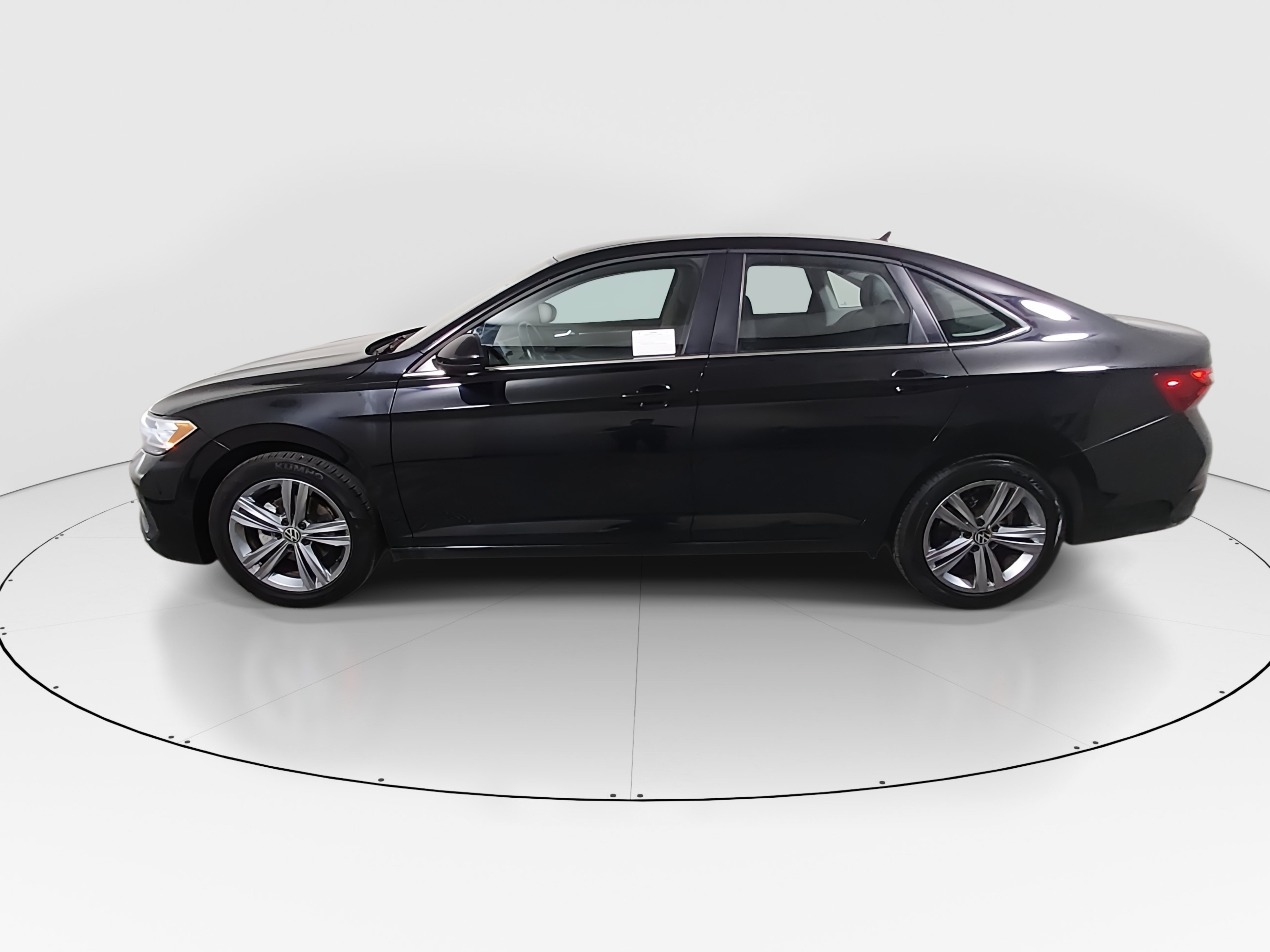 2024 Volkswagen Jetta SE - Photo 4