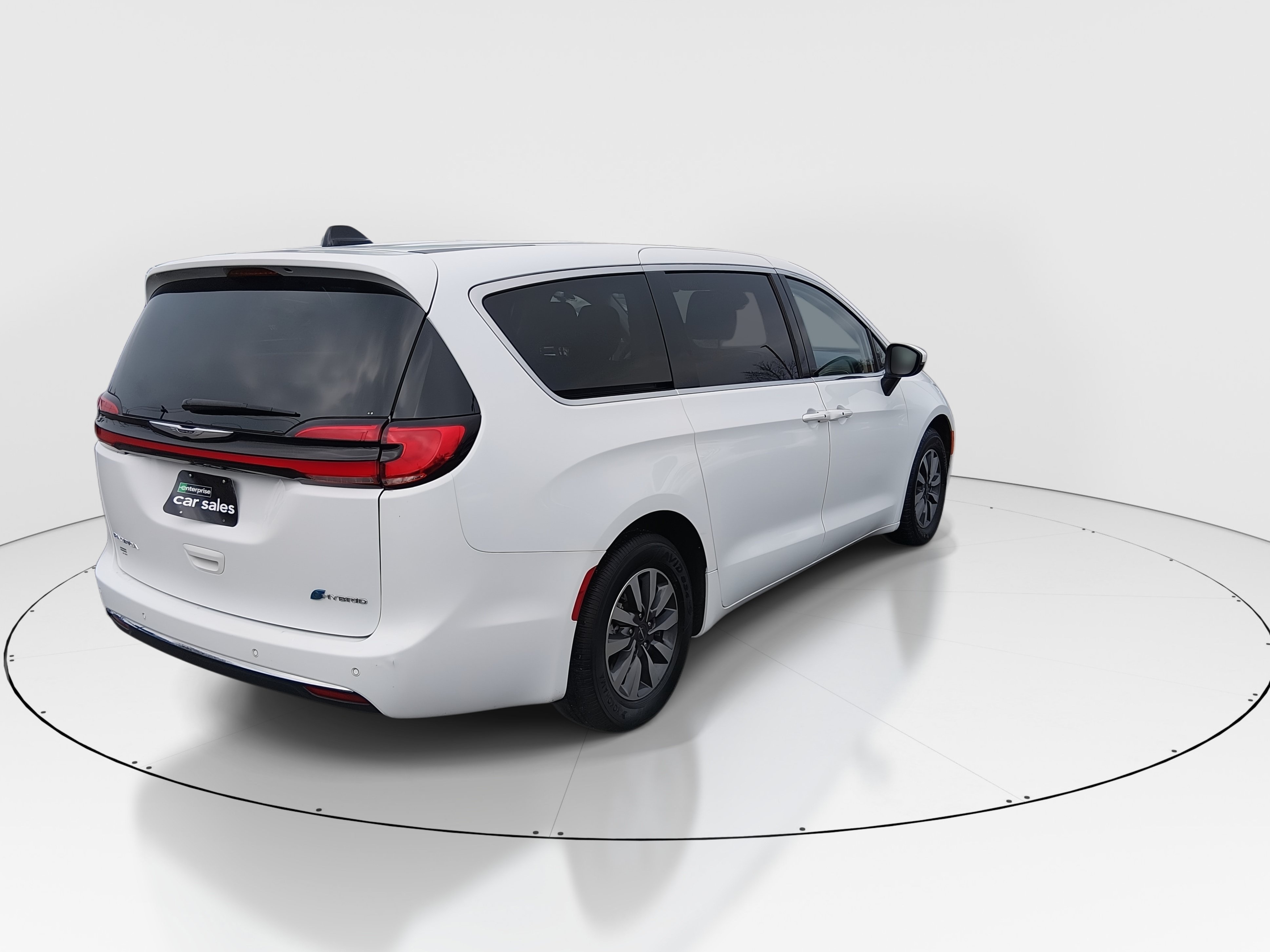 2023 Chrysler Pacifica Hybrid Touring L - Photo 7