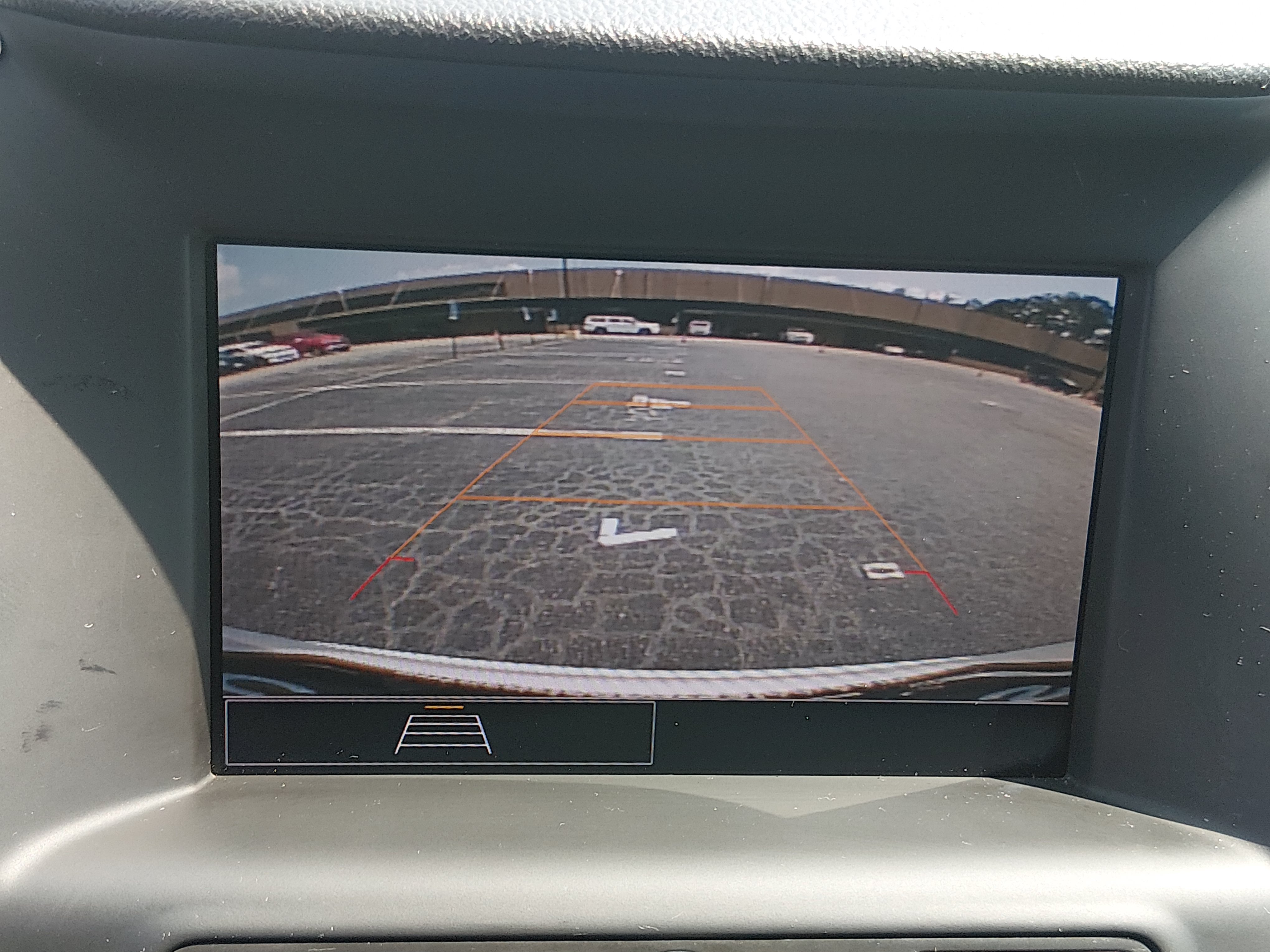 2024 GMC Terrain SLE - Photo 16