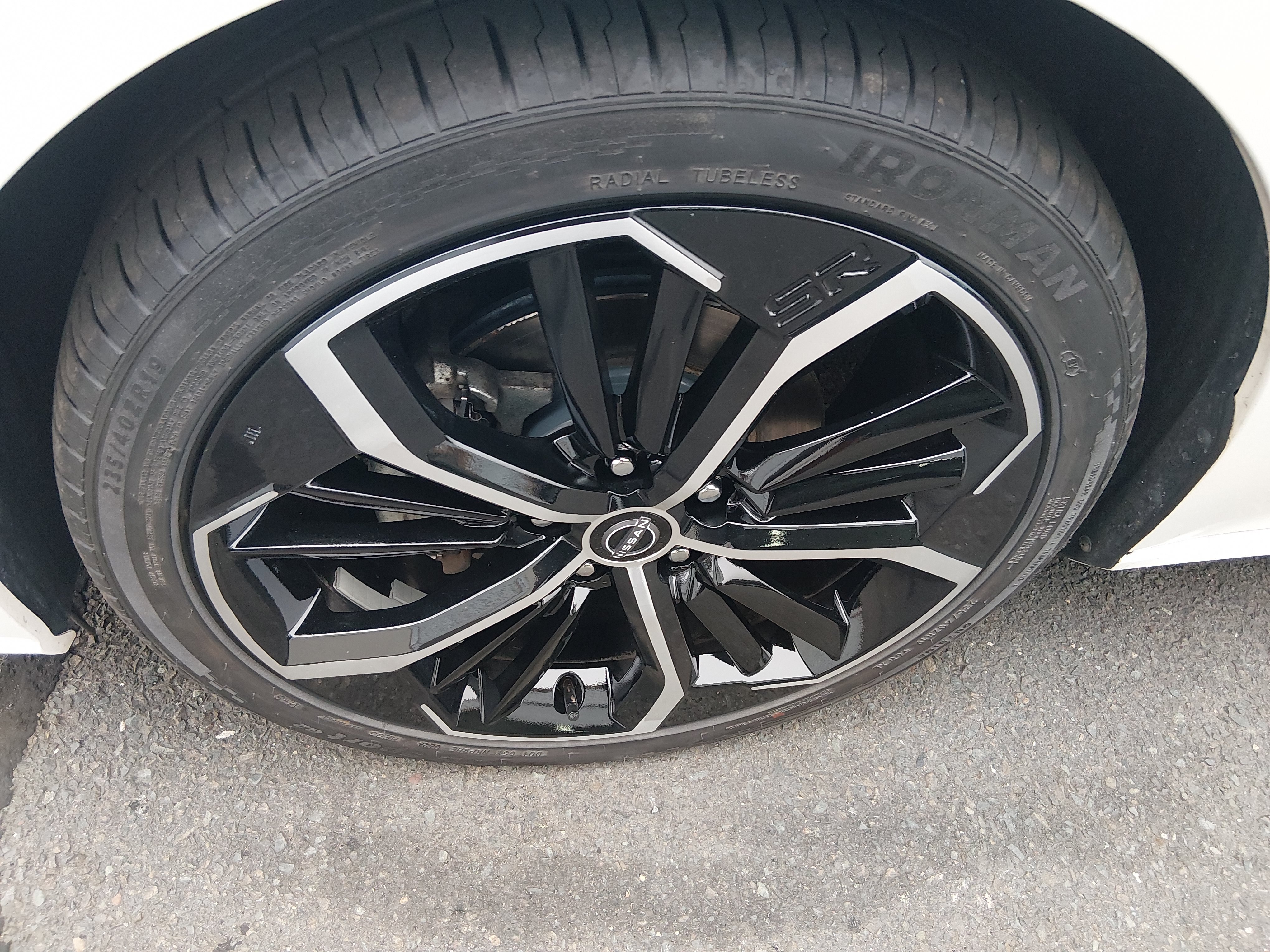 2024 Nissan Altima SR - Photo 10