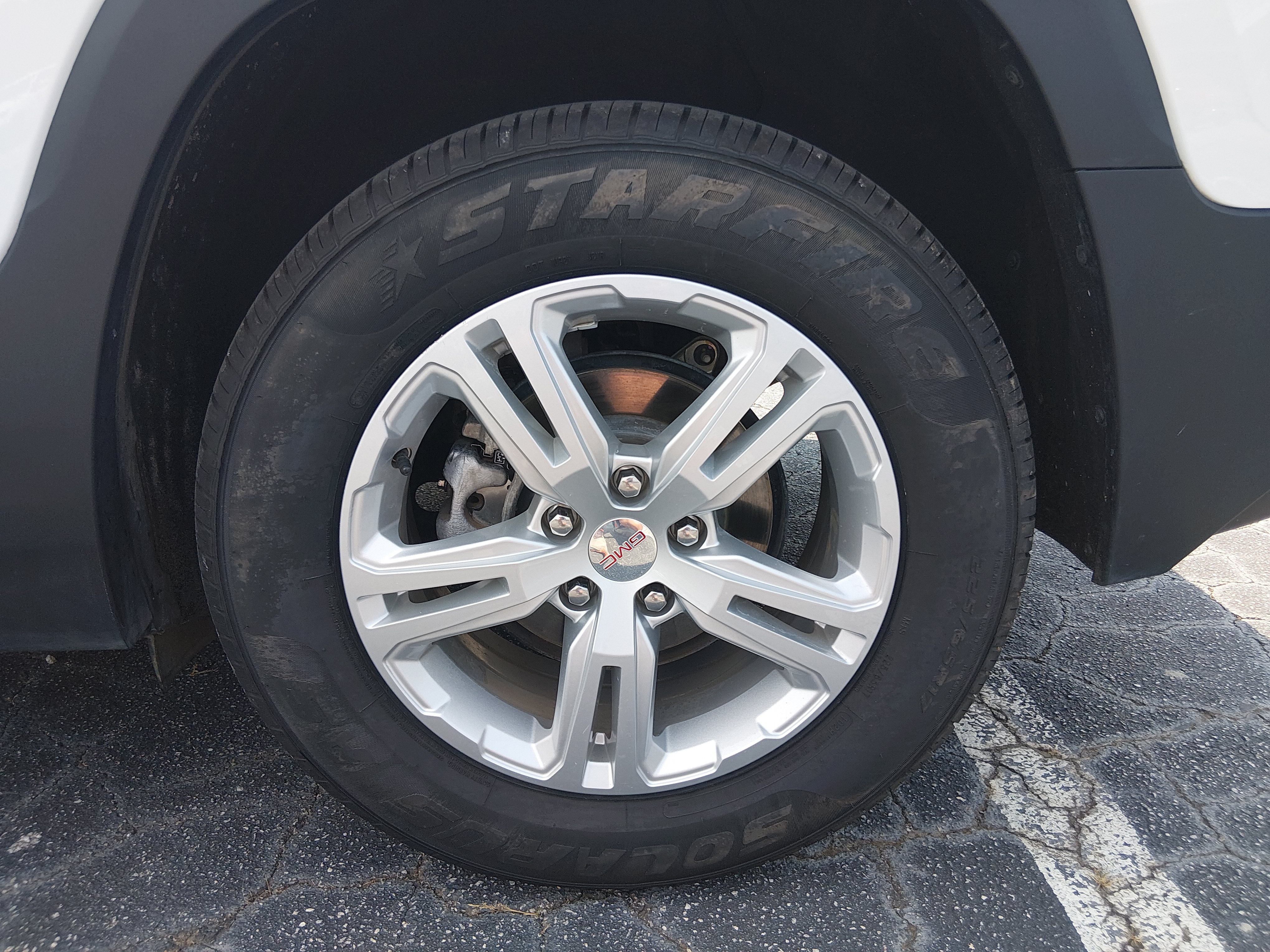 2024 GMC Terrain SLE - Photo 10