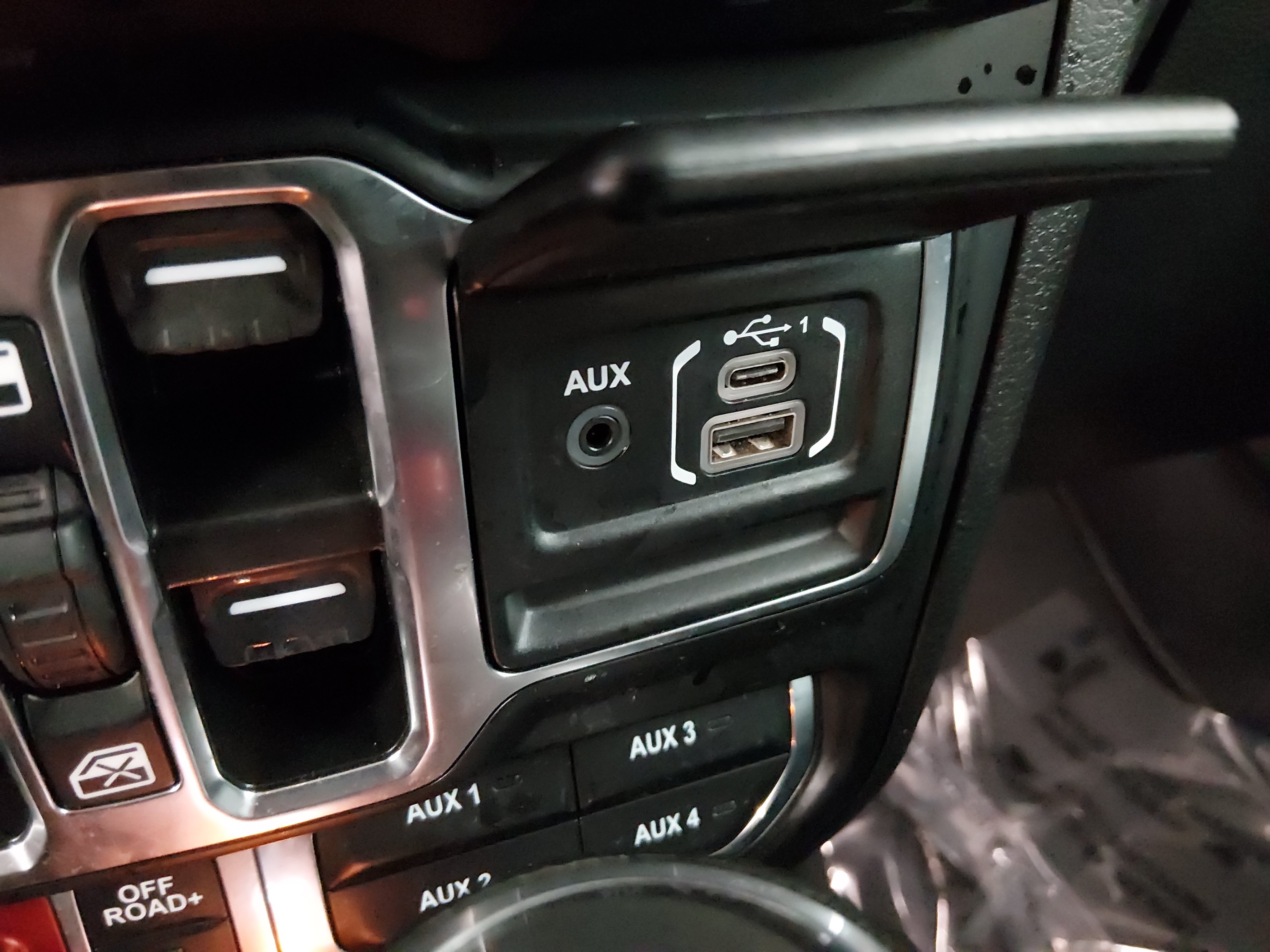 2024 Jeep Wrangler 4xe Rubicon 4XE - Photo 17