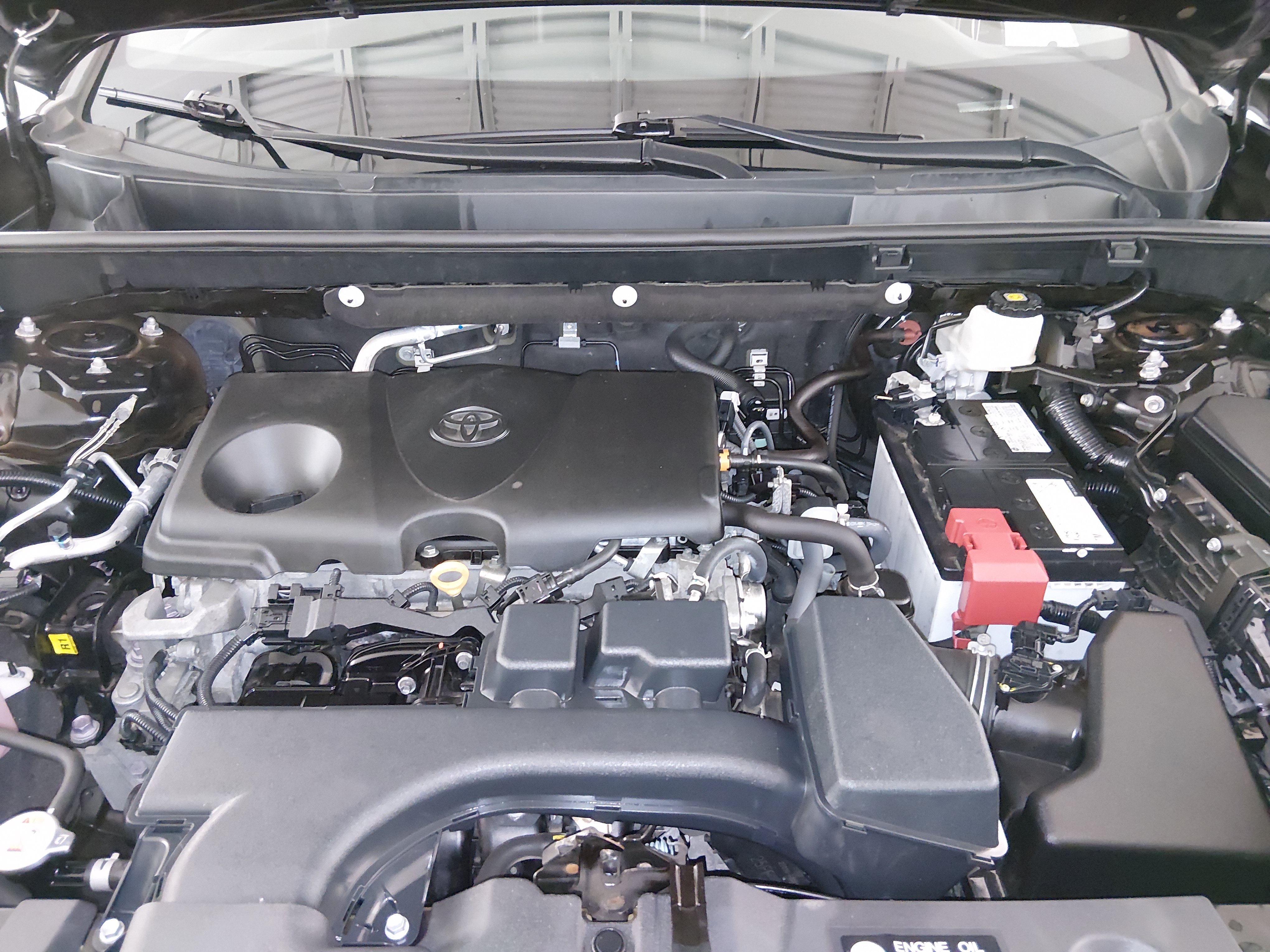 2023 Toyota RAV4 XLE - Photo 9