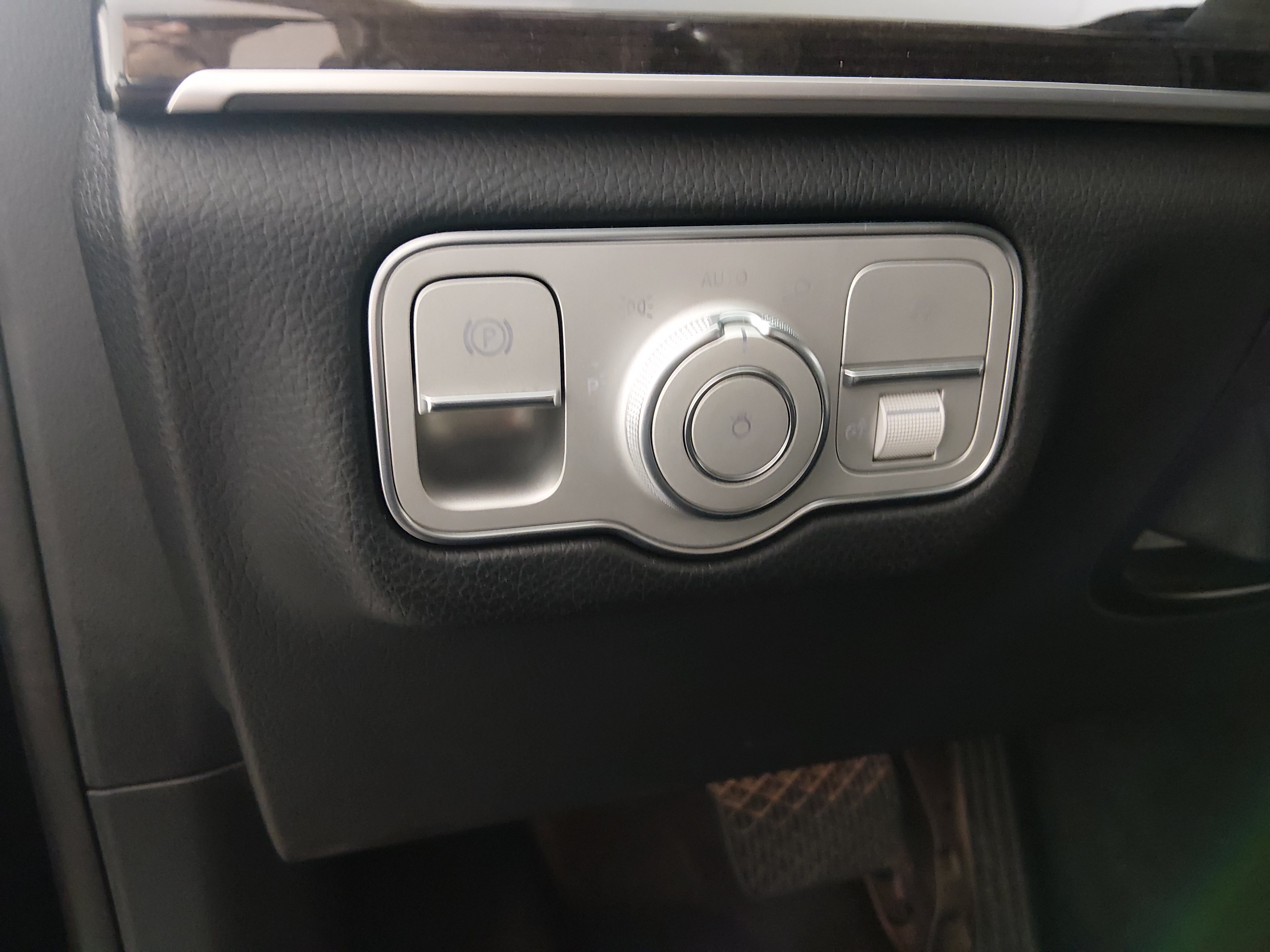 2023 Mercedes-Benz GLS GLS450 - Photo 13