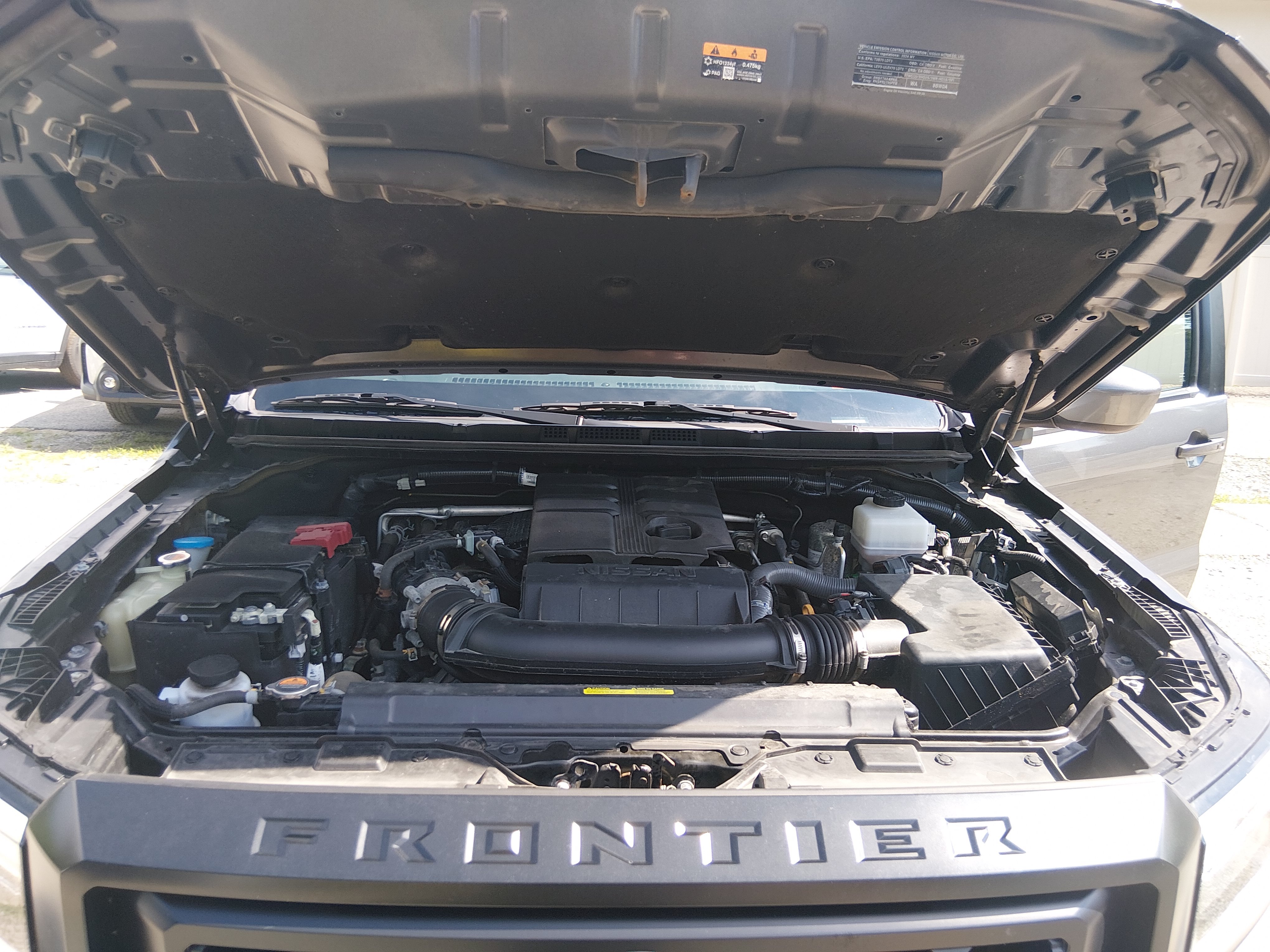 2024 Nissan Frontier PRO-4X - Photo 9