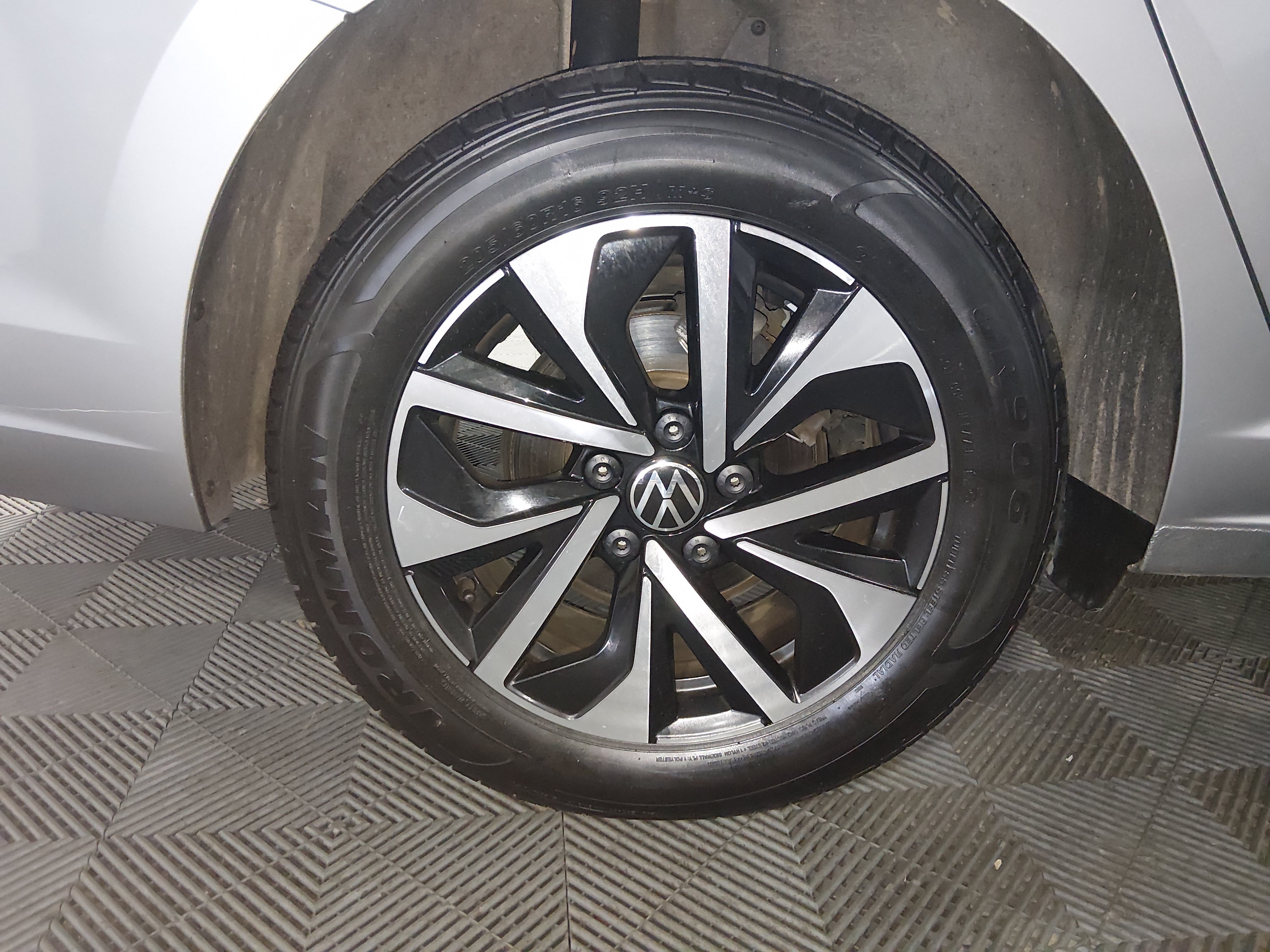 2024 Volkswagen Jetta S - Photo 10