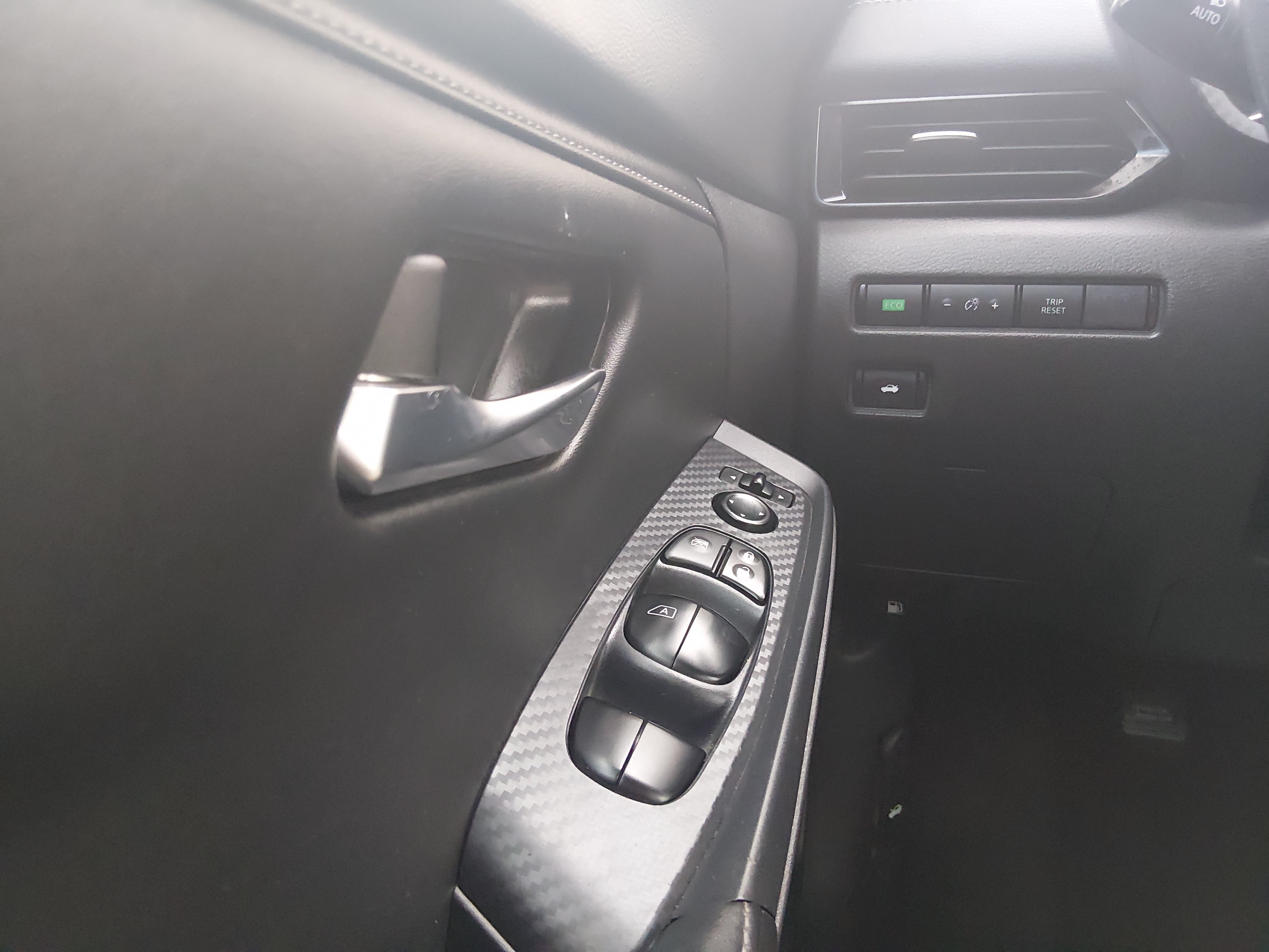 2024 Nissan Sentra SV - Photo 18