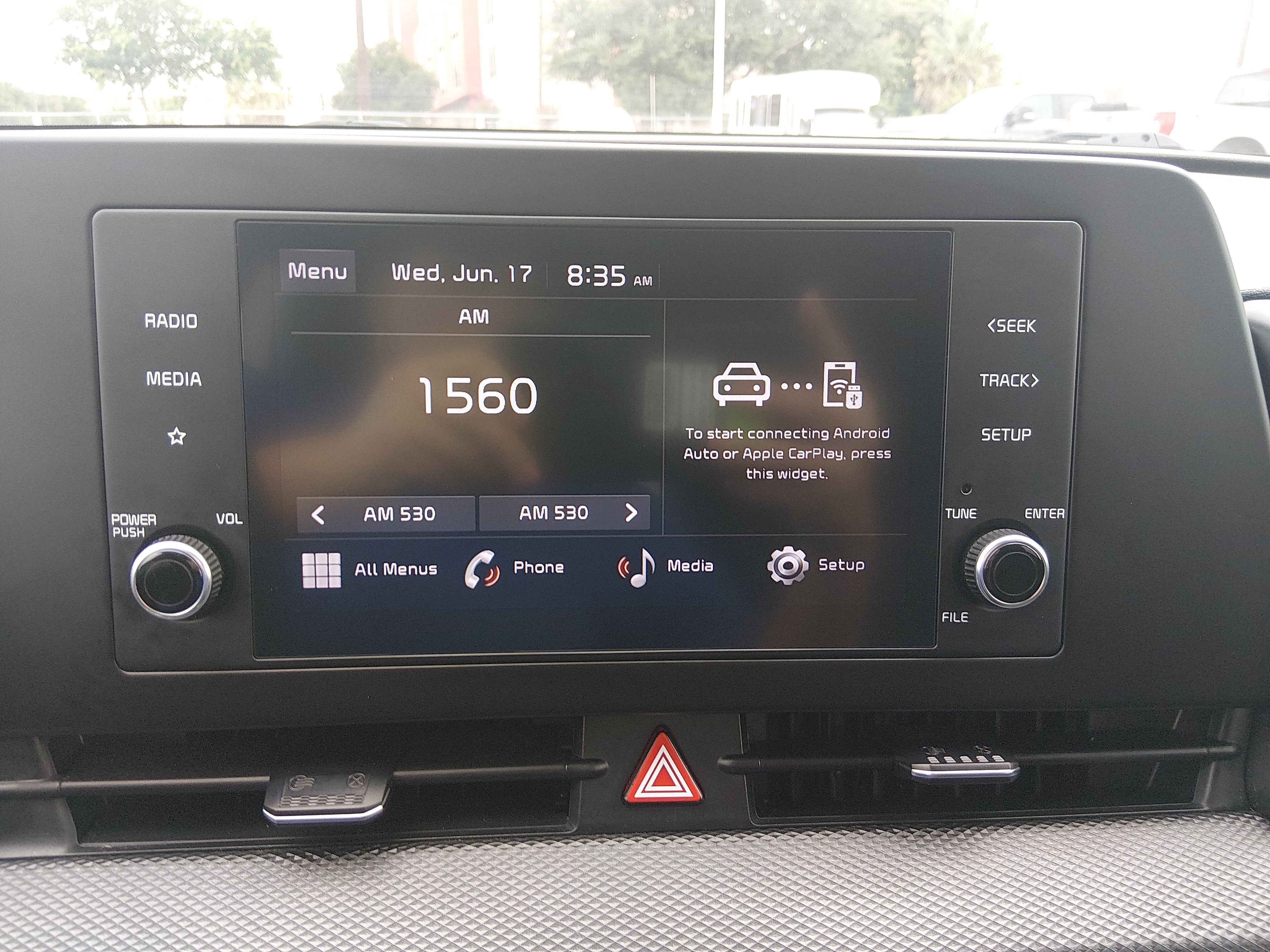 2024 Kia Sportage LX - Photo 21