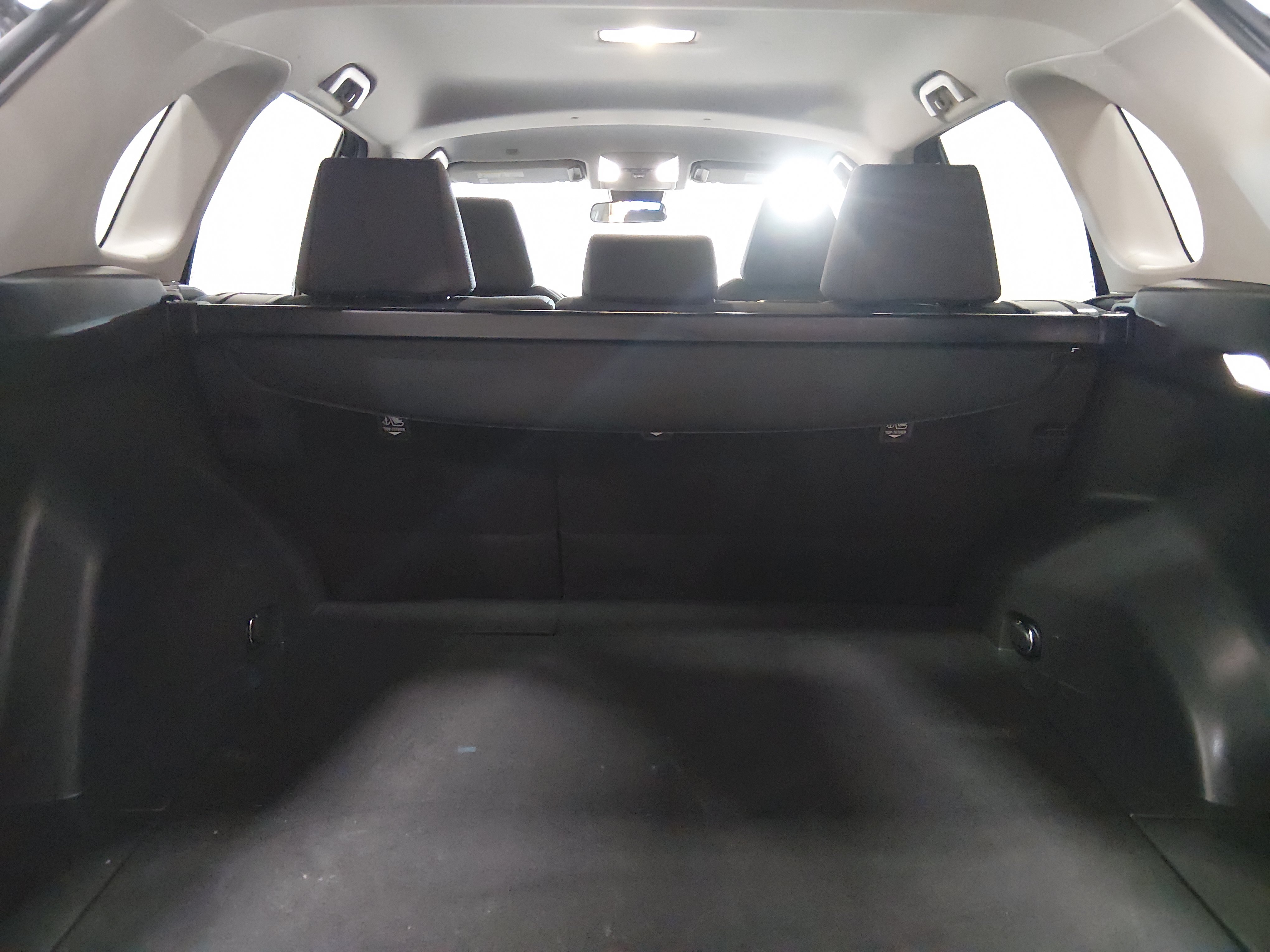 2024 Toyota RAV4 XLE - Photo 11