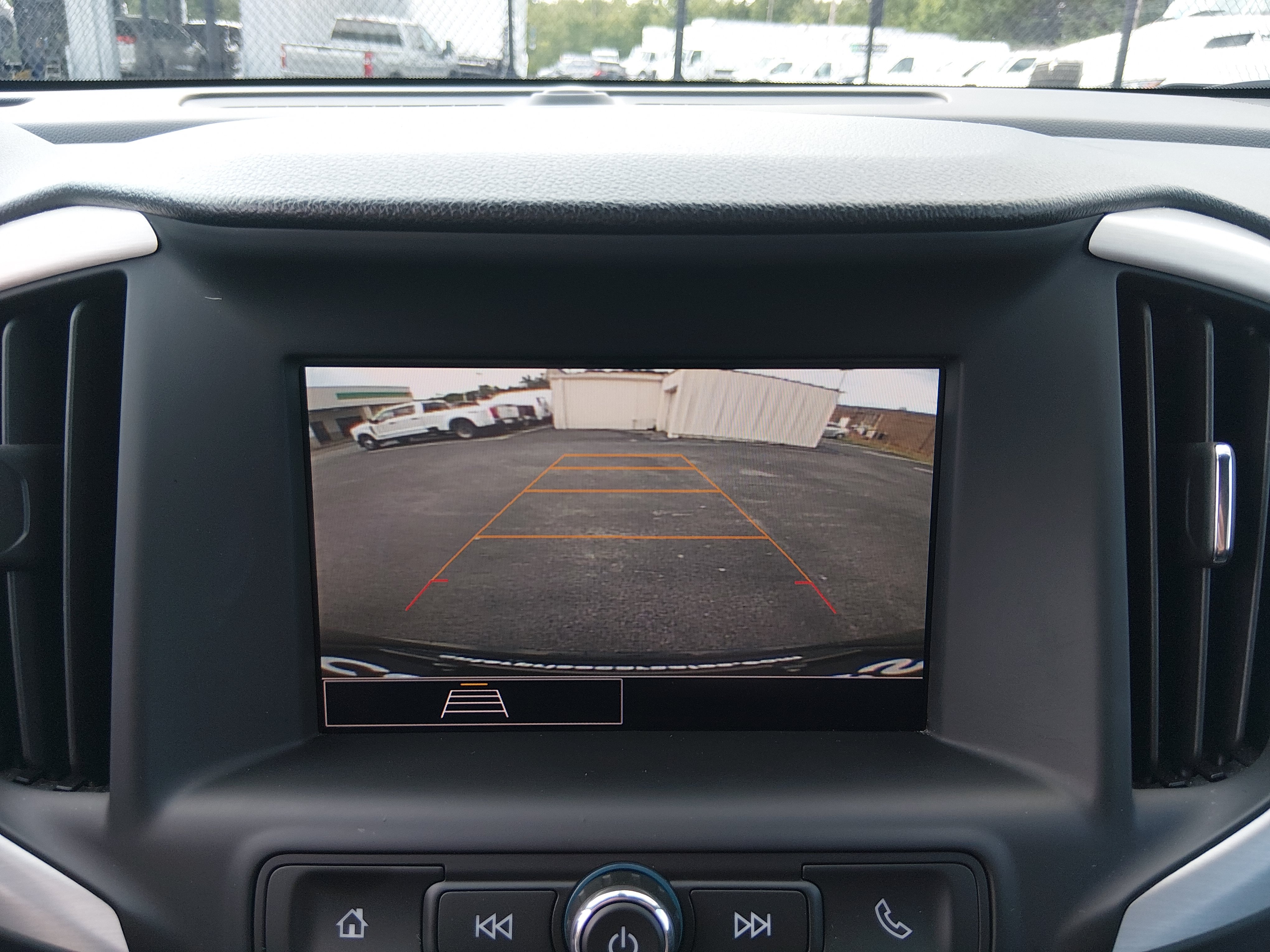 2024 GMC Terrain SLE - Photo 16