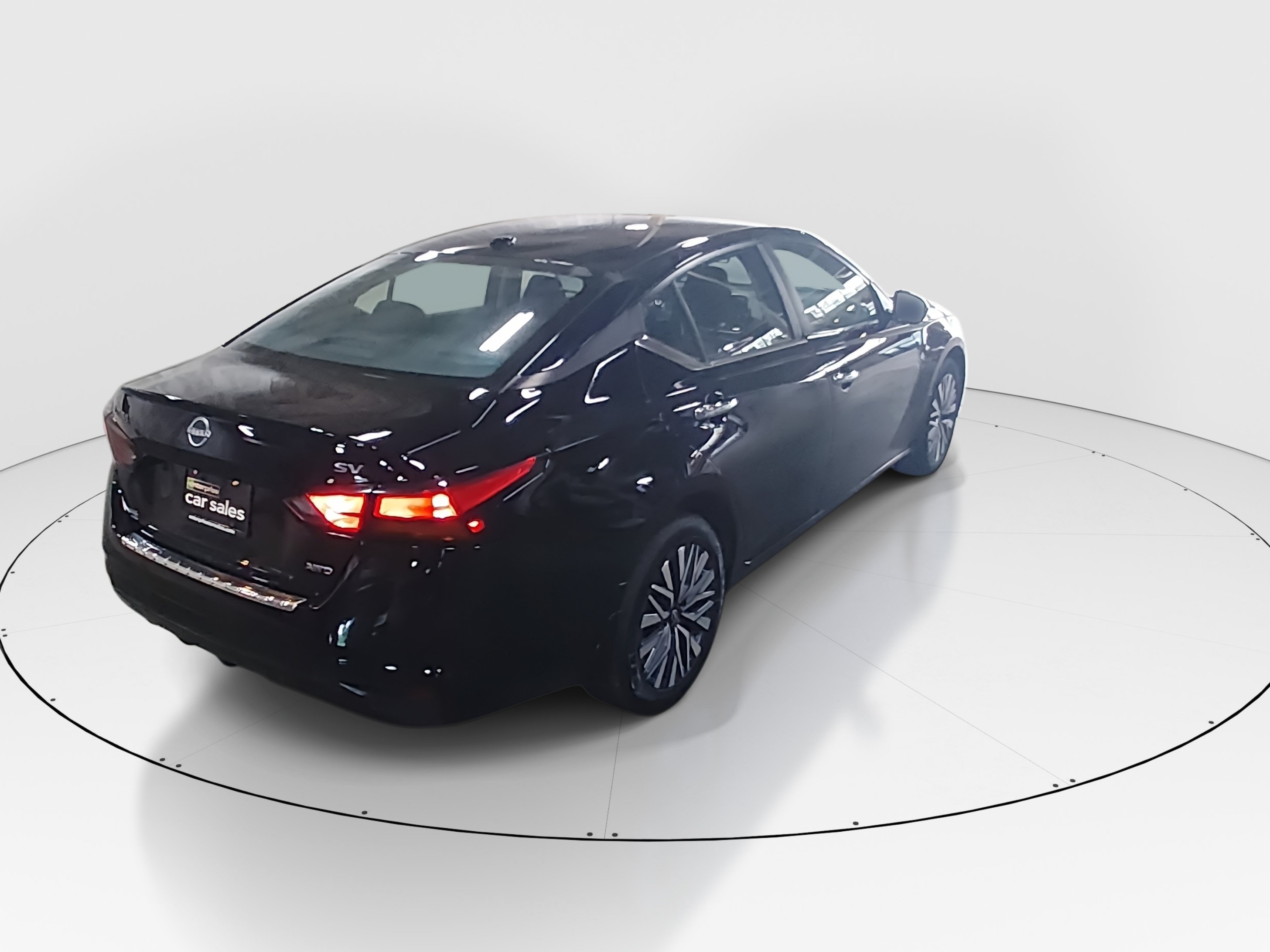 2023 Nissan Altima SV - Photo 7