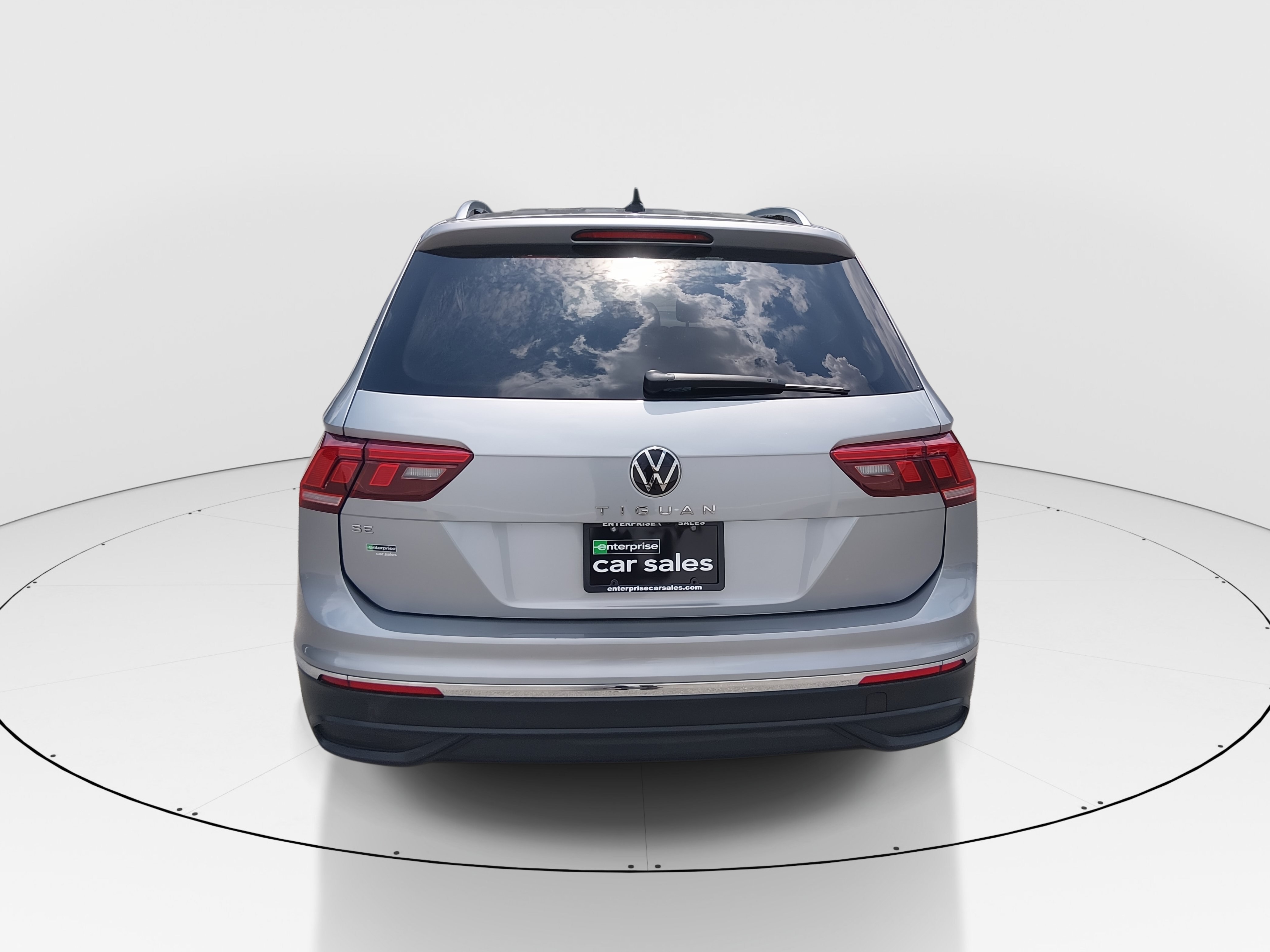 2024 Volkswagen Tiguan SE - Photo 6