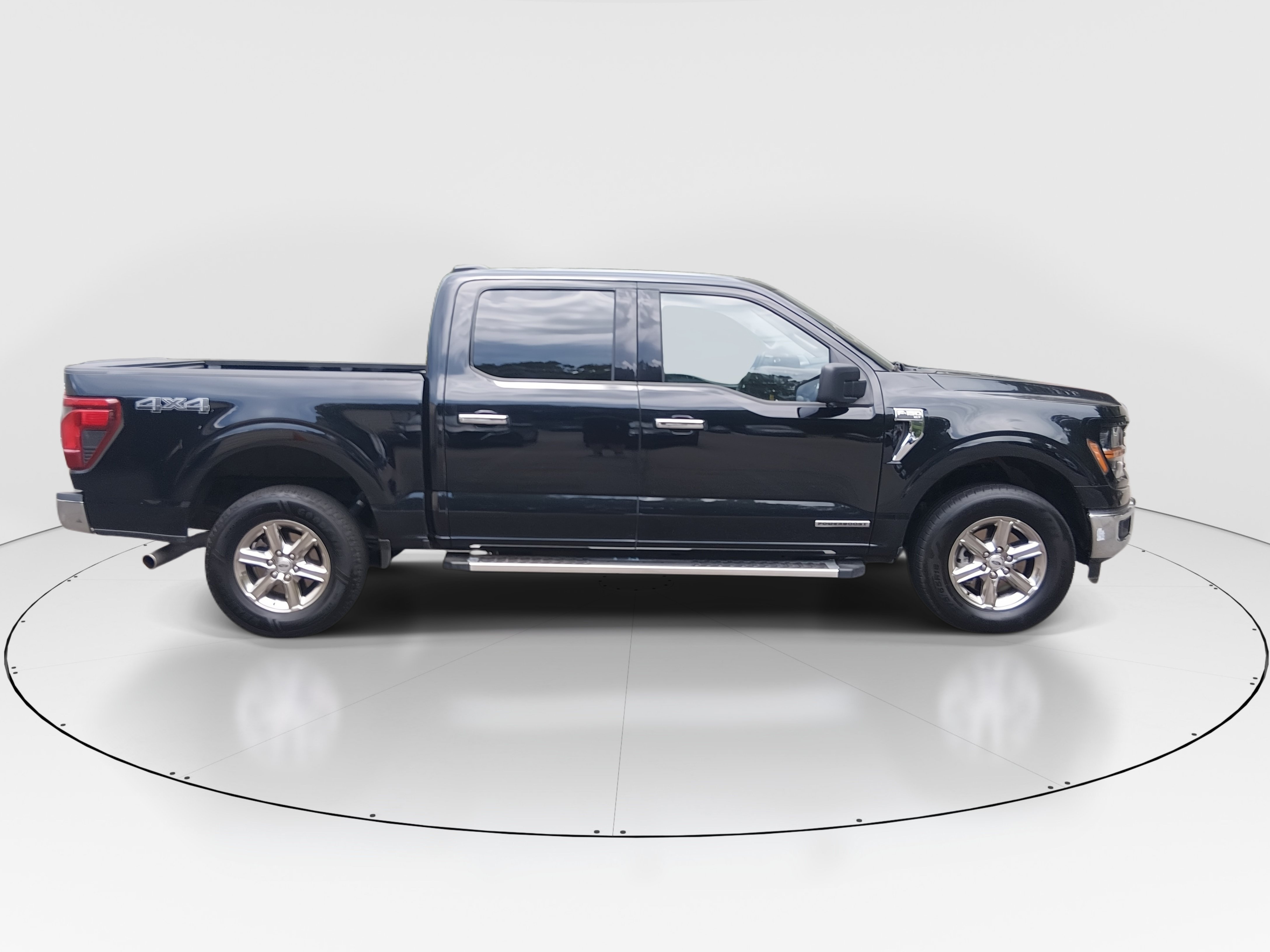 2024 Ford F-150 XLT - Photo 8