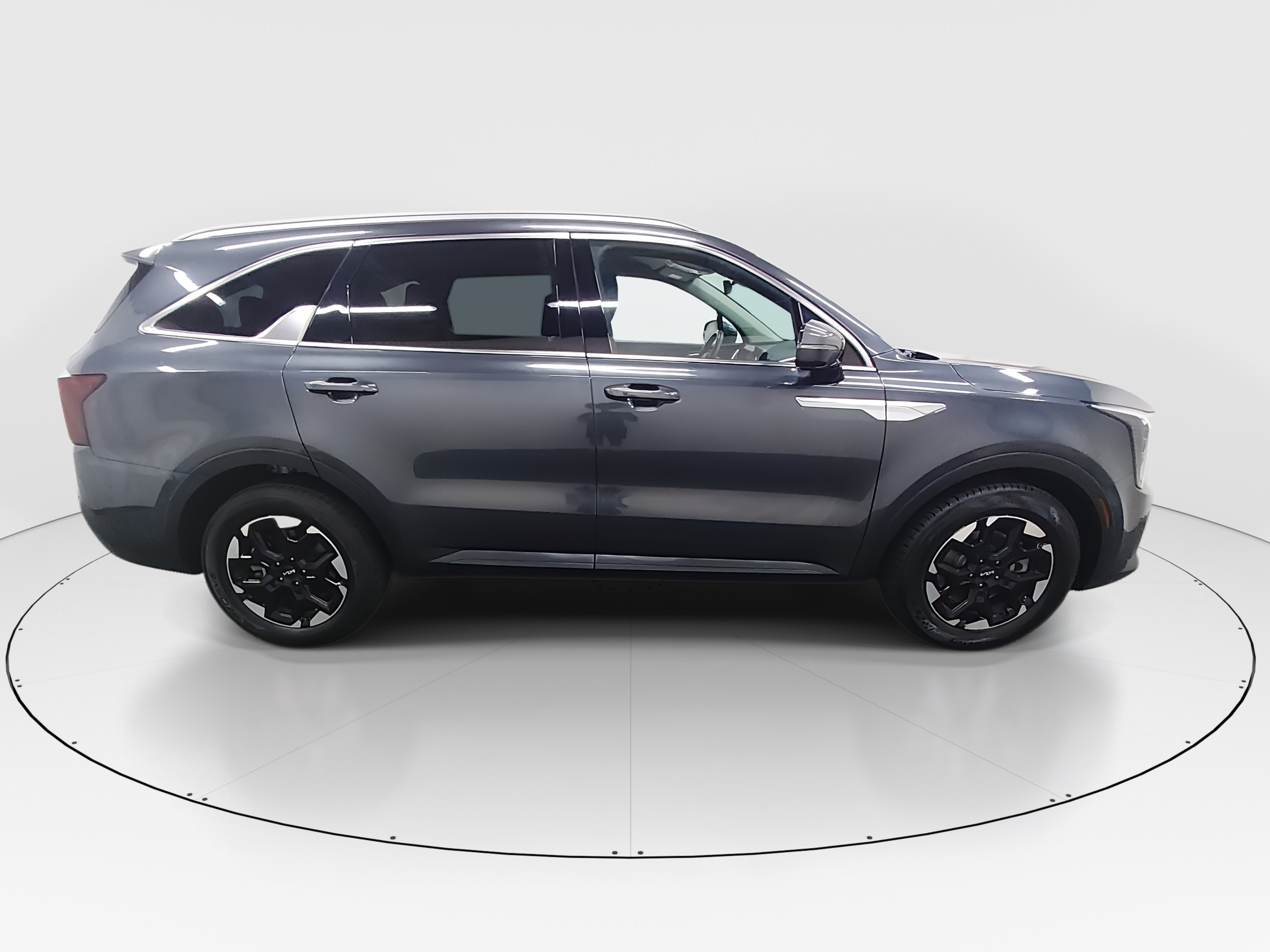2024 Kia Sorento S - Photo 8
