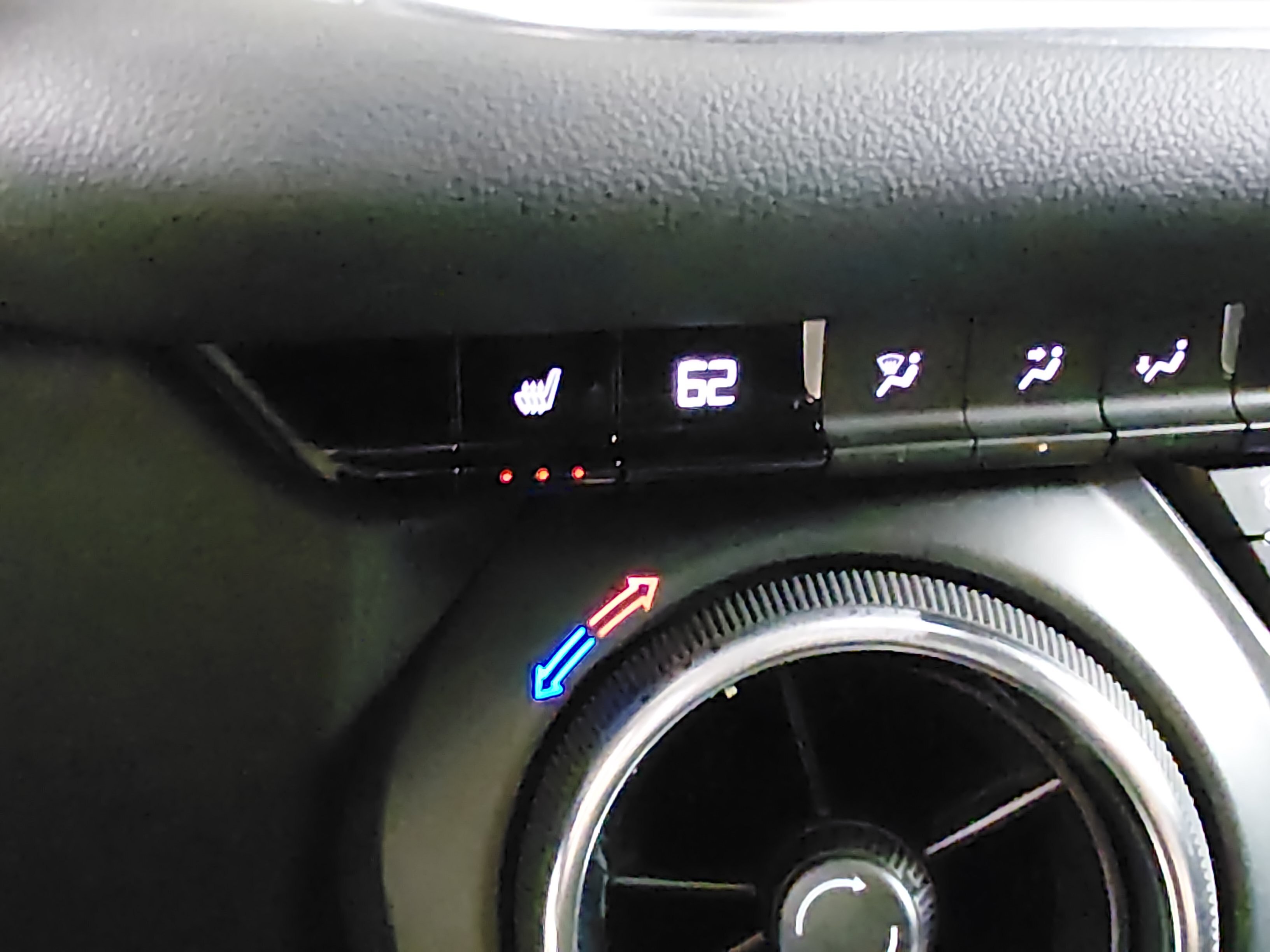 2025 Chevrolet Blazer 2LT - Photo 18