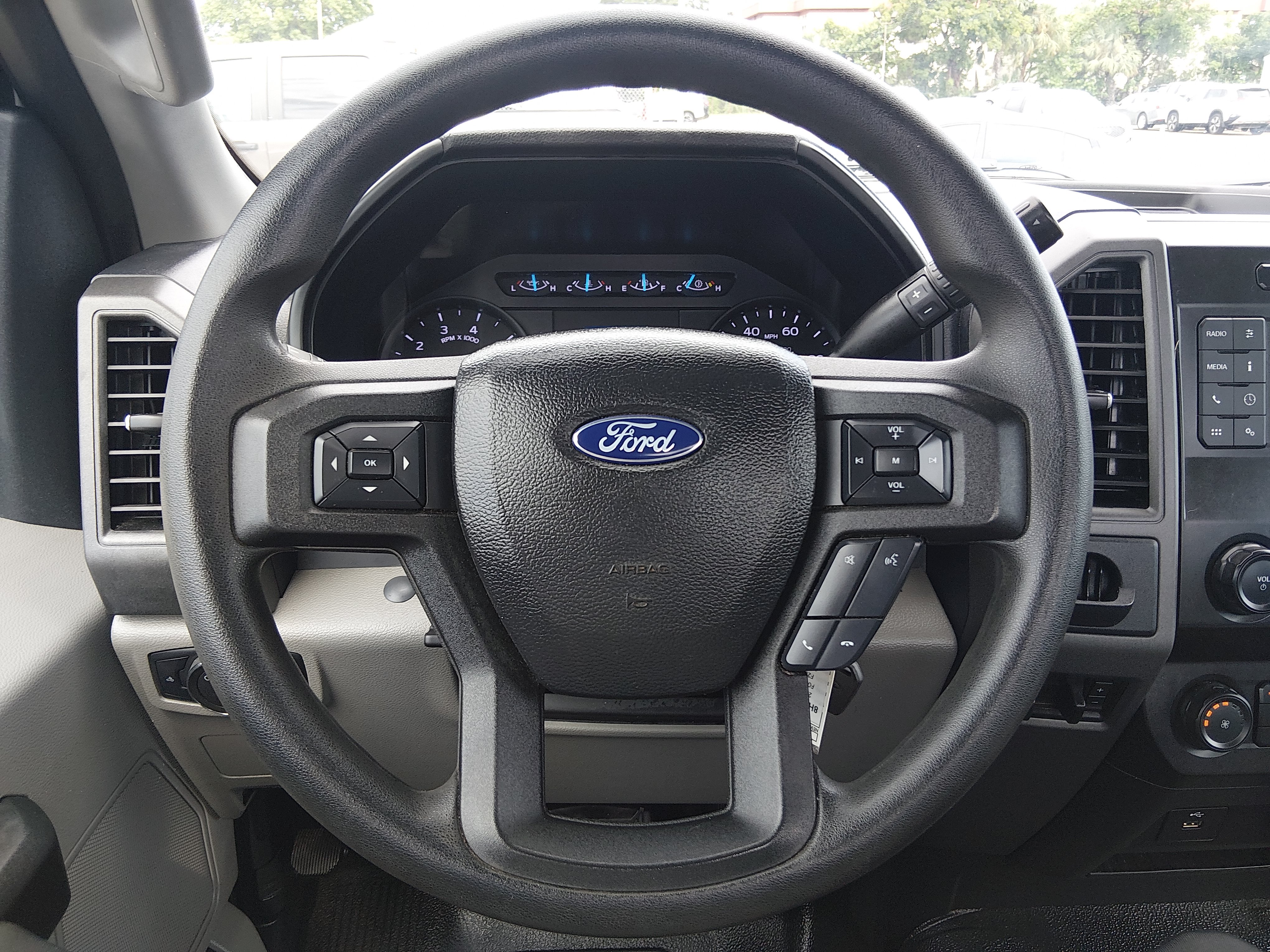 2021 Ford F-250 Super Duty XL - Photo 12