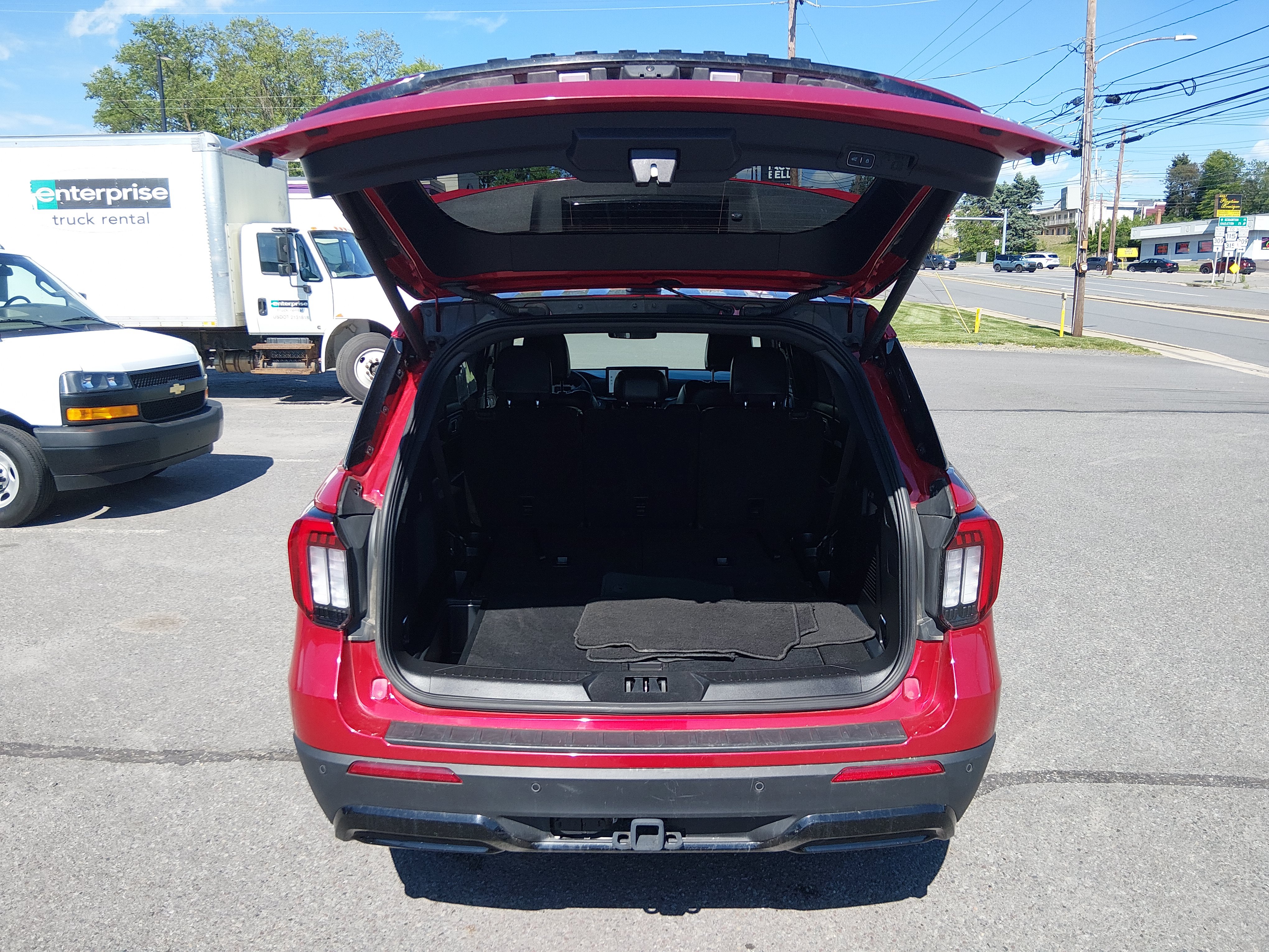 2025 Ford Explorer ST-LINE - Photo 11